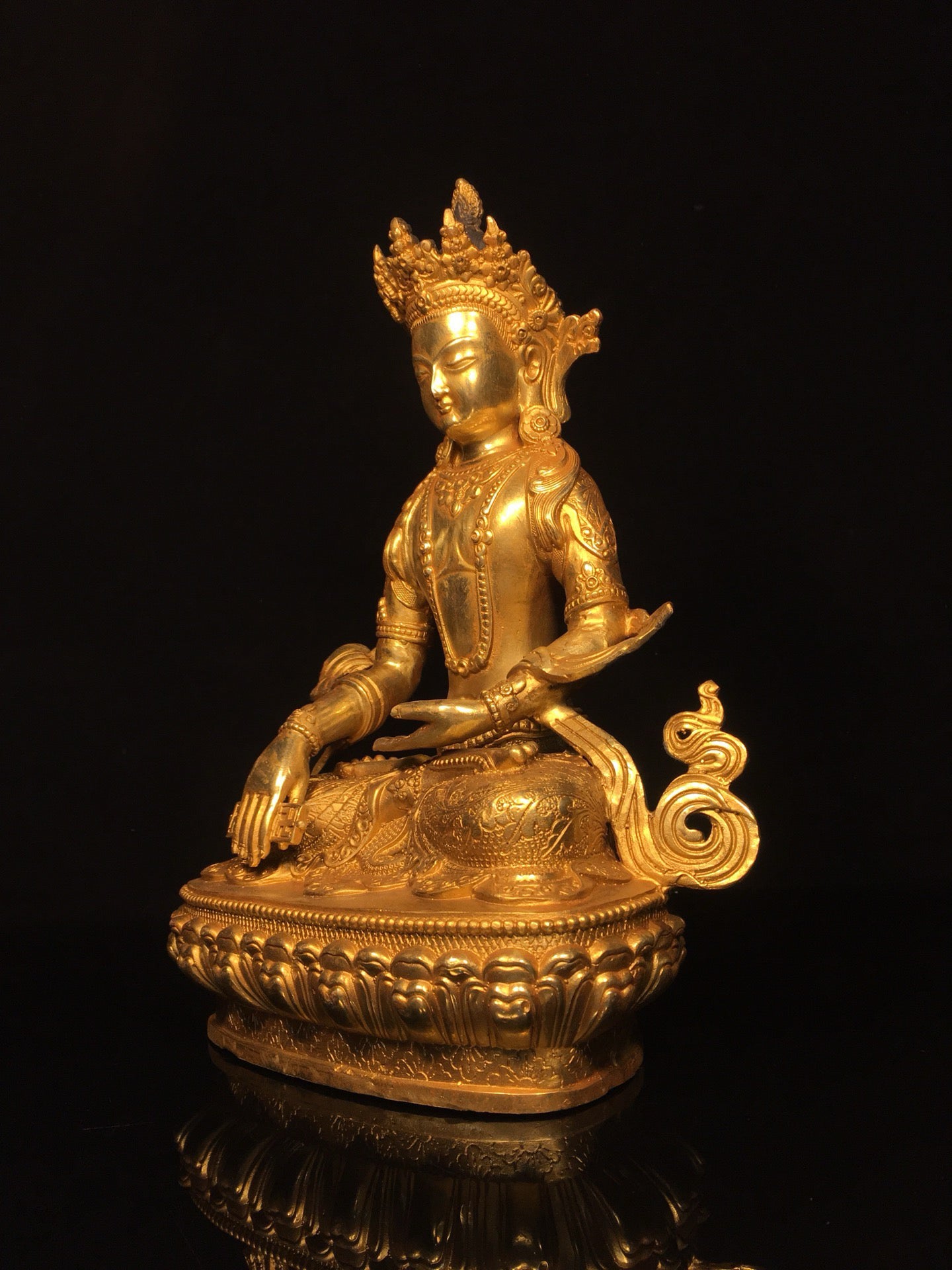 Chinese antique pure copper statue of Tara Bodhisattva