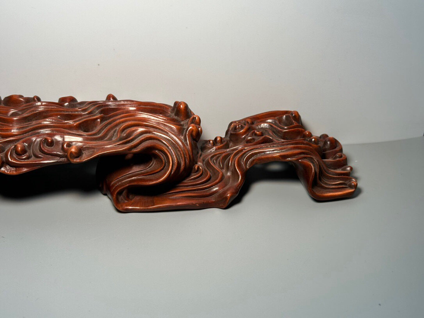 Chinese antique boxwood carving on cloud ink bed