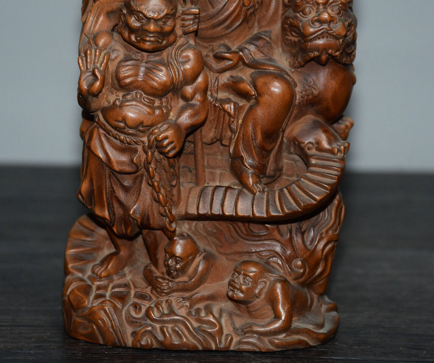 Chinese antique boxwood carvings of earth hidden bodhisattva ornaments