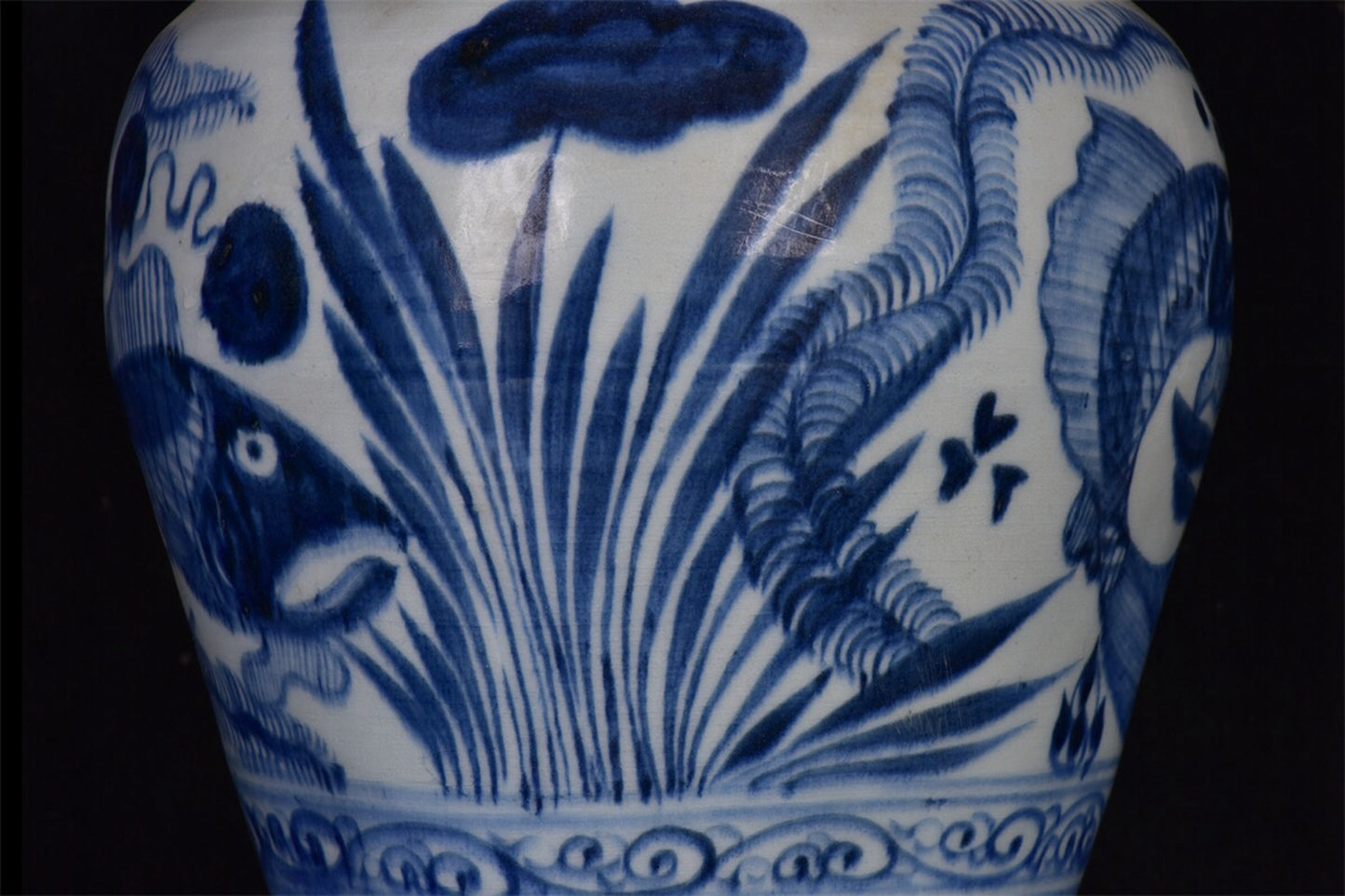 Chinese antique blue and white fish and algae patterned pan mouth plum vase