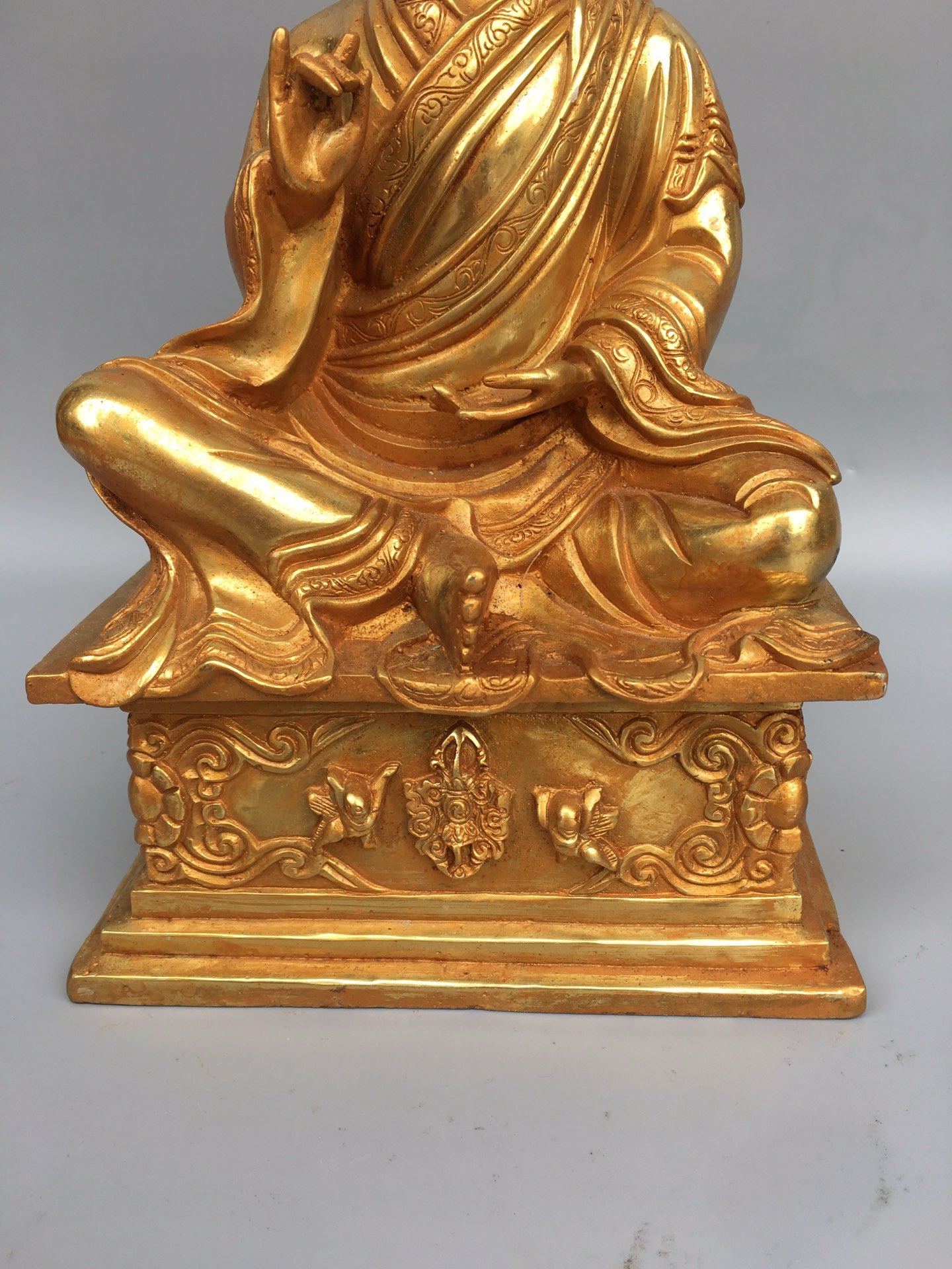 Chinese antique pure copper Buddha statue