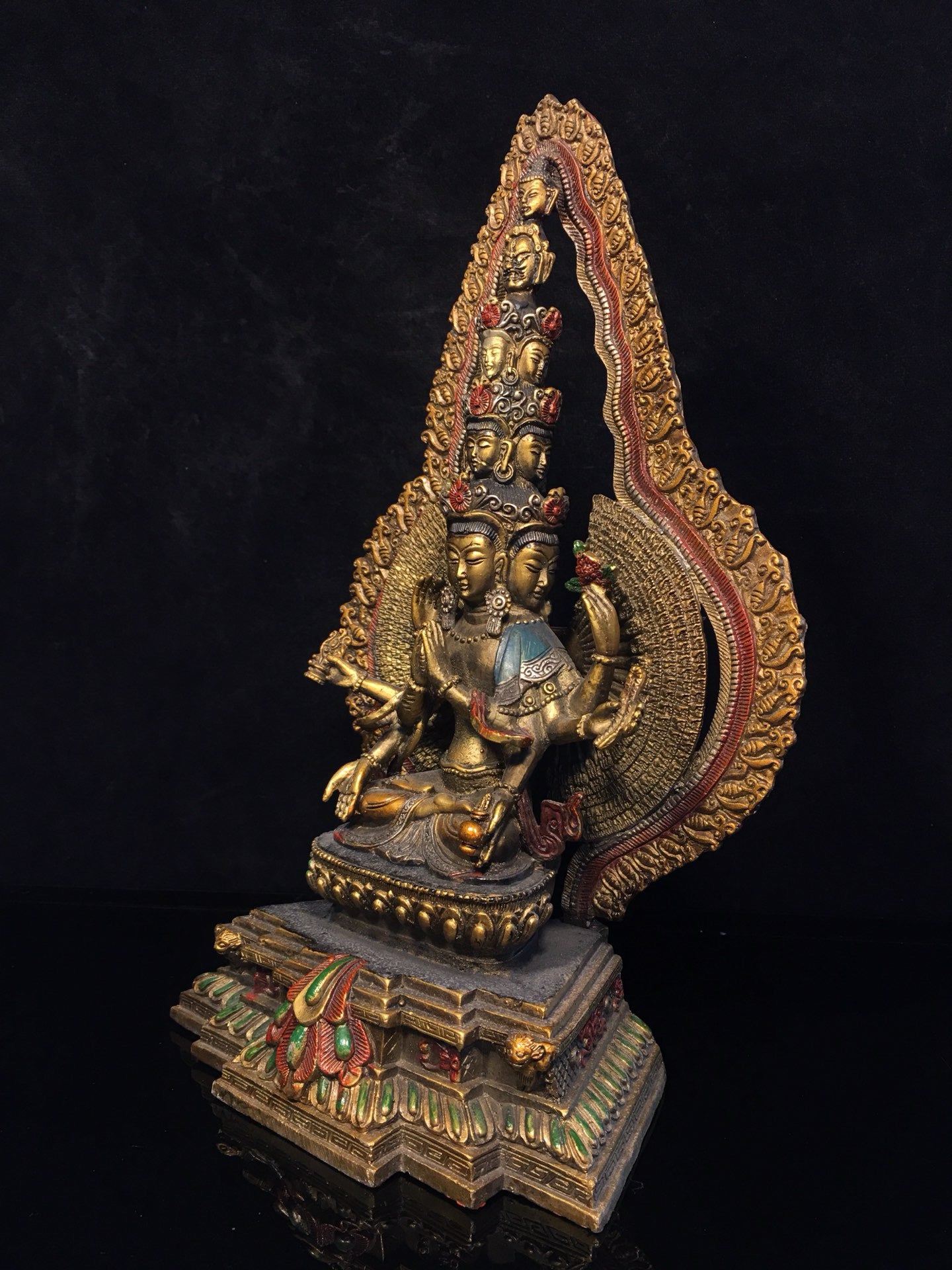 Chinese antique pure copper statue of Thousand Handed Guanyin Bodhisattva