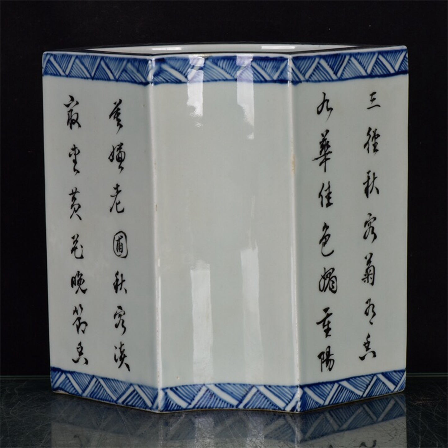 Chinese antique blue painted flower and bird pattern pen holder