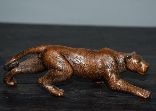 Chinese antique boxwood leopard ornament