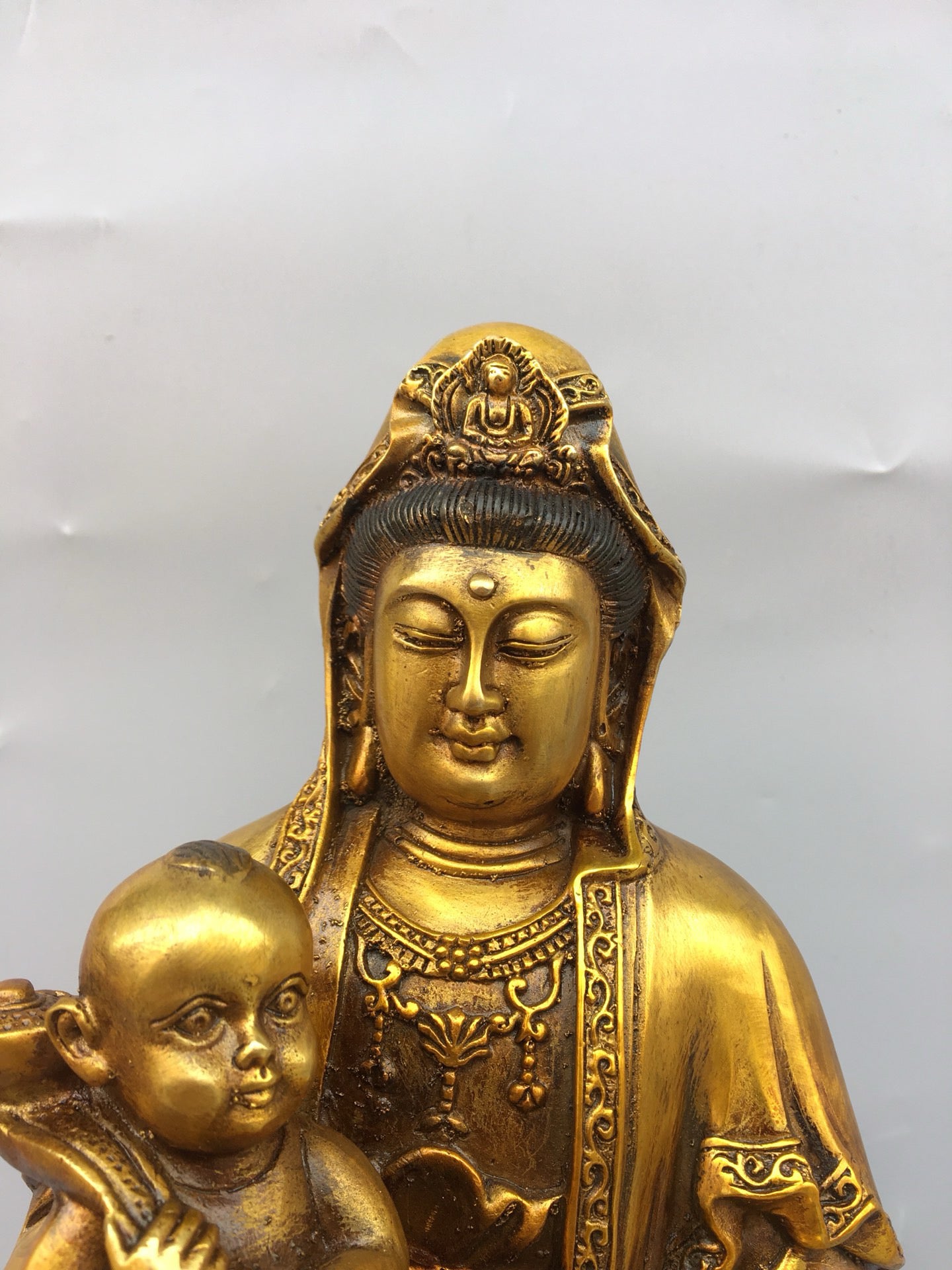 Chinese antique pure copper statue of Guanyin Bodhisattva giving birth