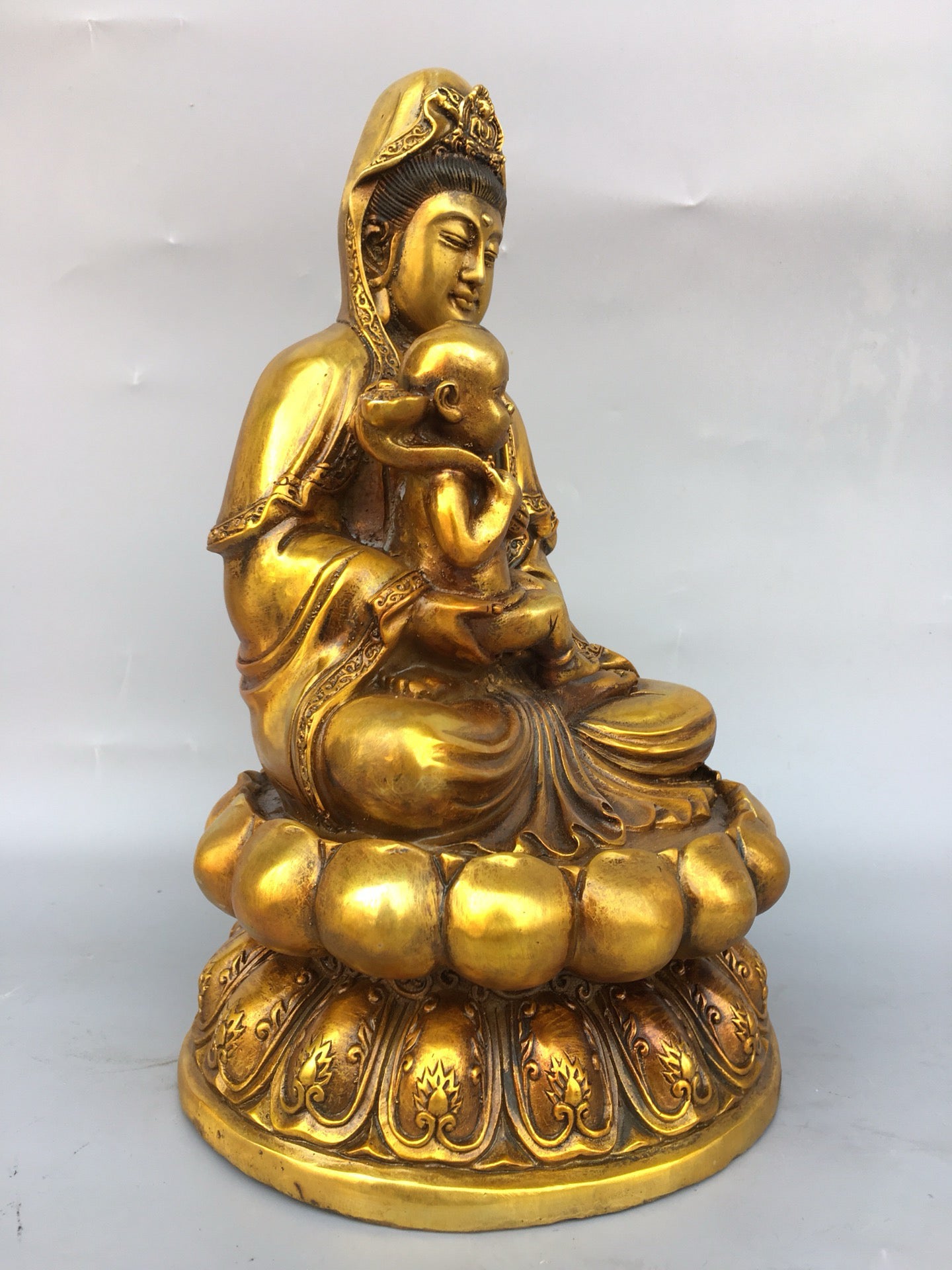 Chinese antique pure copper statue of Guanyin Bodhisattva giving birth