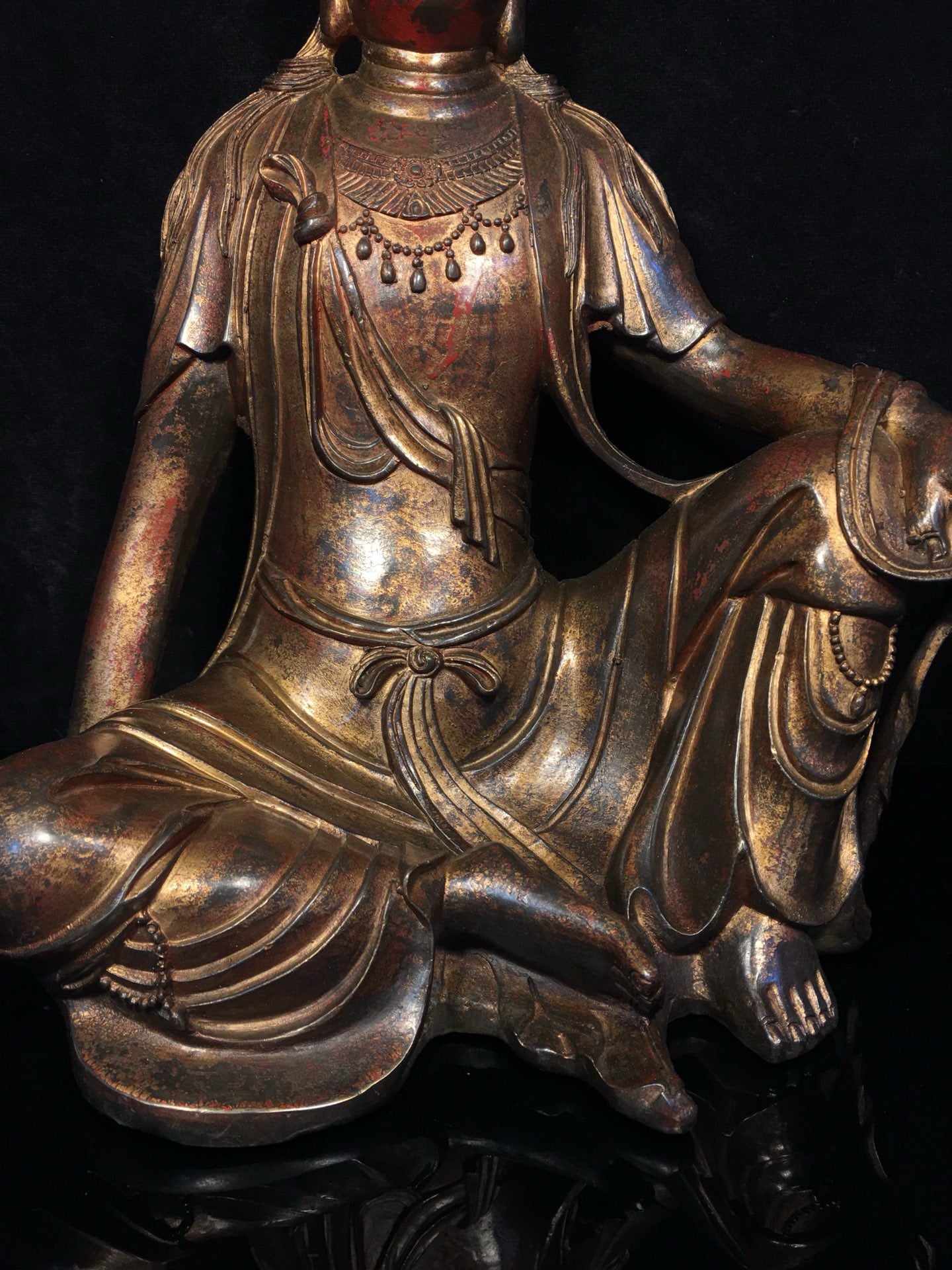 Chinese antique pure copper statue of Avalokitesvara Bodhisattva