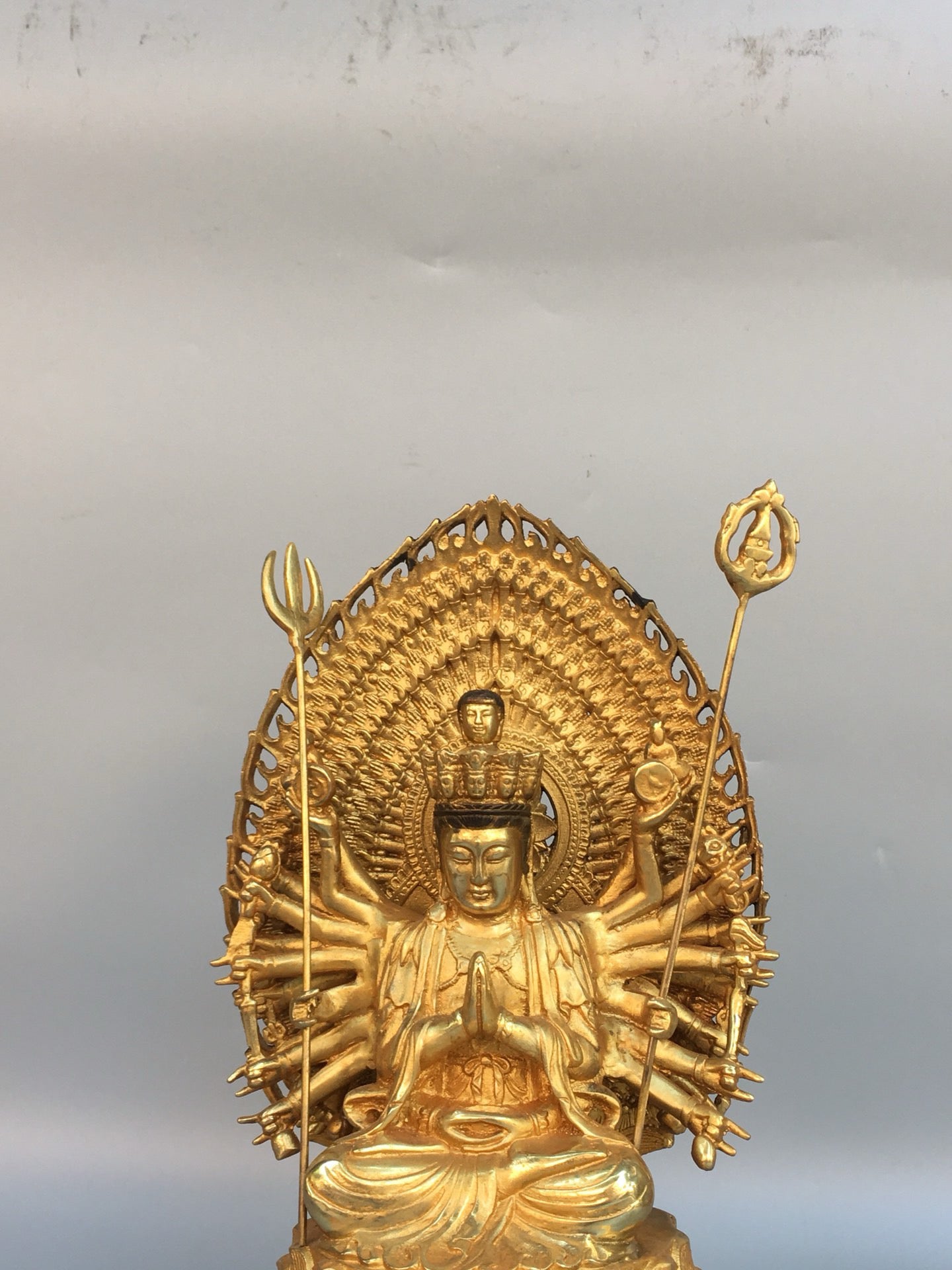 Chinese antique pure copper statue of Thousand Handed Guanyin Bodhisattva