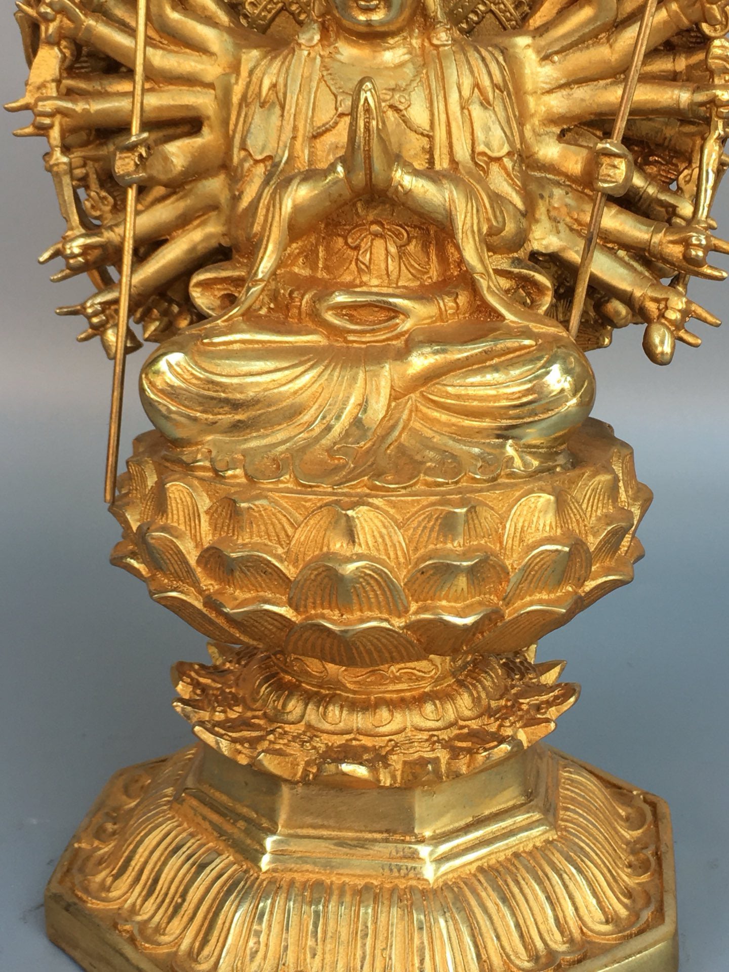 Chinese antique pure copper statue of Thousand Handed Guanyin Bodhisattva