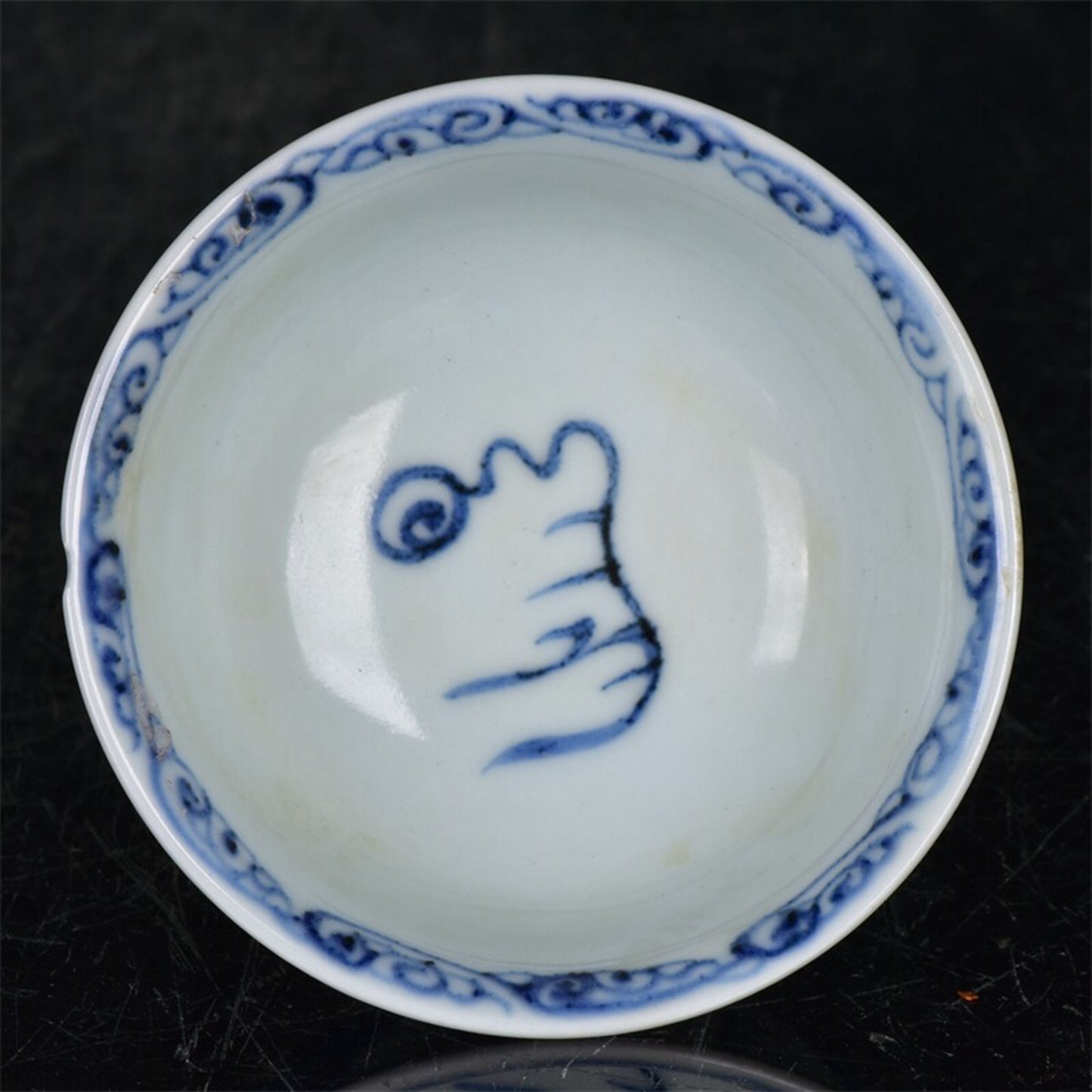 Chinese antique blue and white dragon patterned high footed bowl
