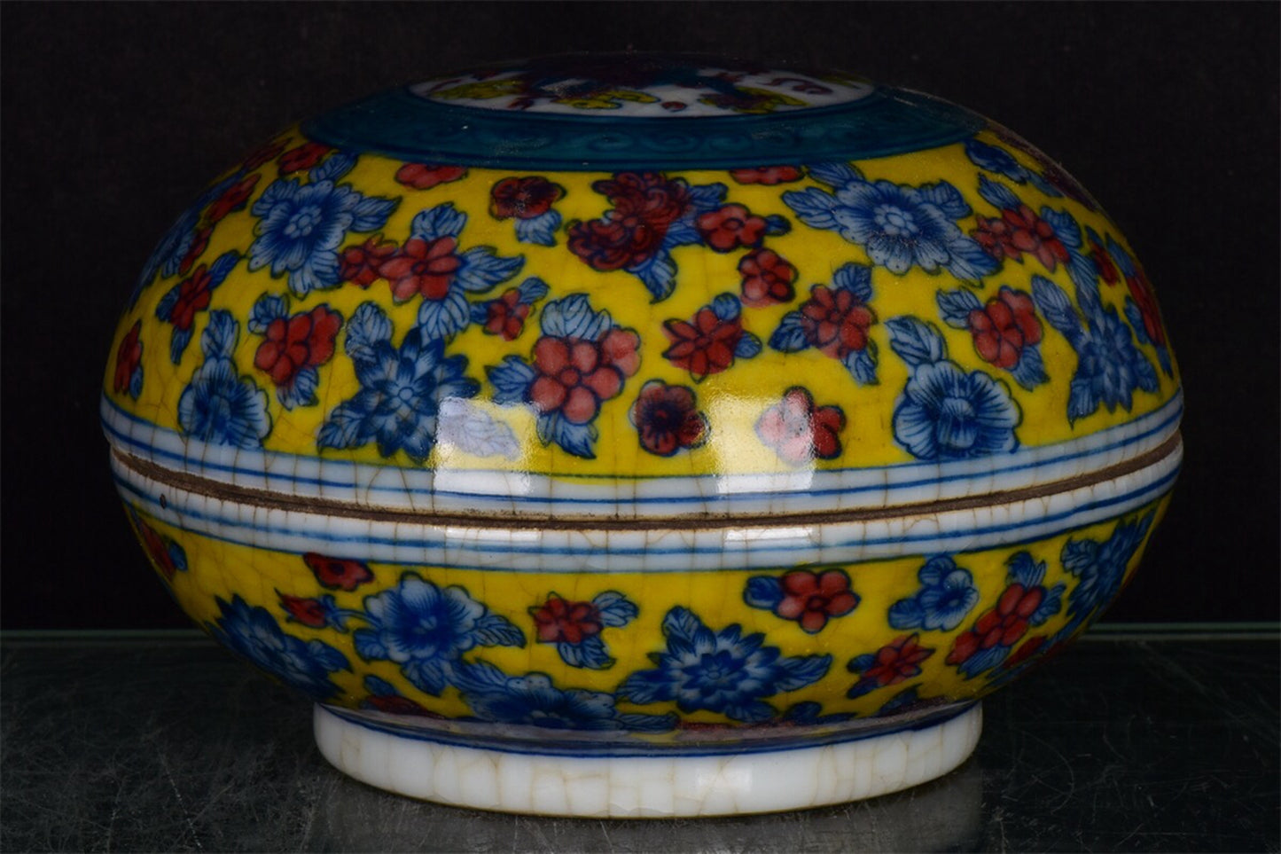 Chinese antique yellow glazed dragon pattern open lid box, powder box, ink box