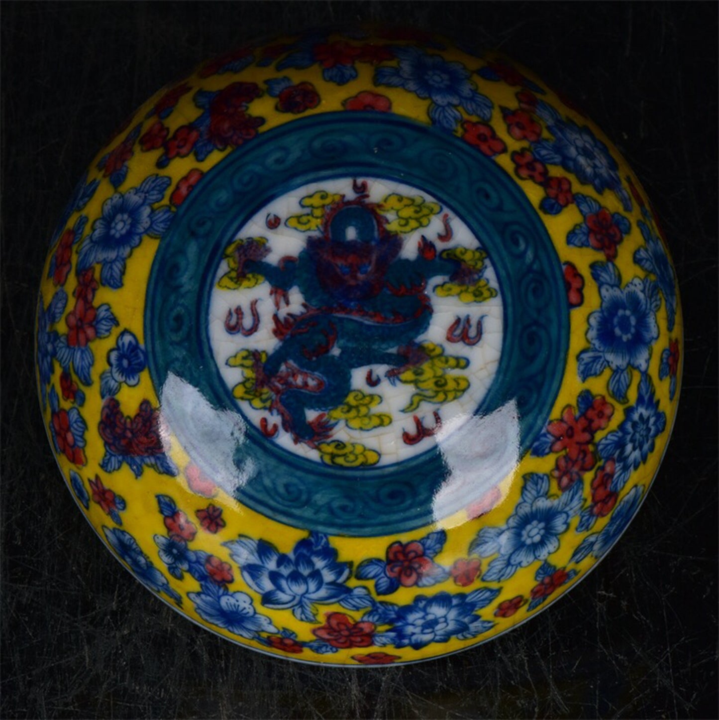 Chinese antique yellow glazed dragon pattern open lid box, powder box, ink box