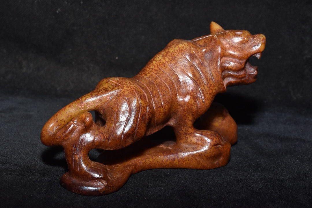 Chinese Antique Old Jade Tiger