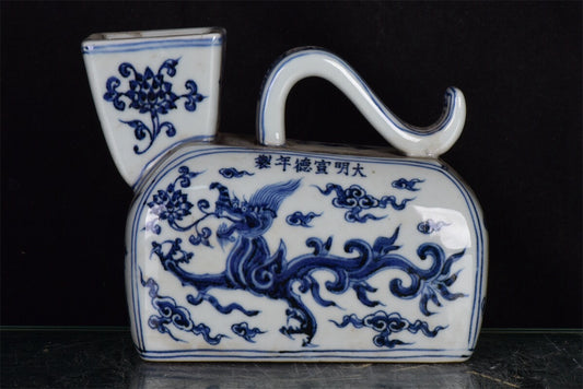Chinese antique blue and white entwined dragon patterned square night pot