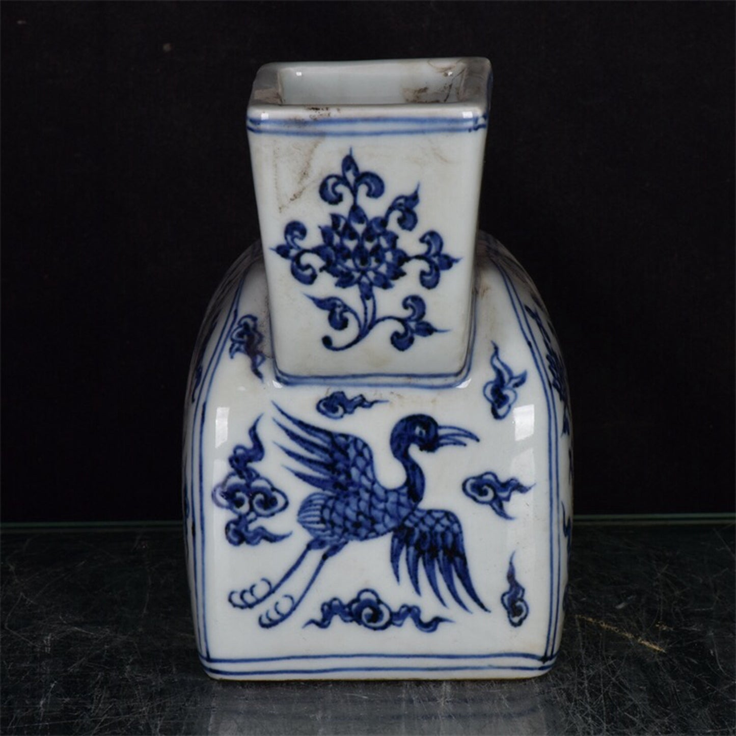 Chinese antique blue and white entwined dragon patterned square night pot