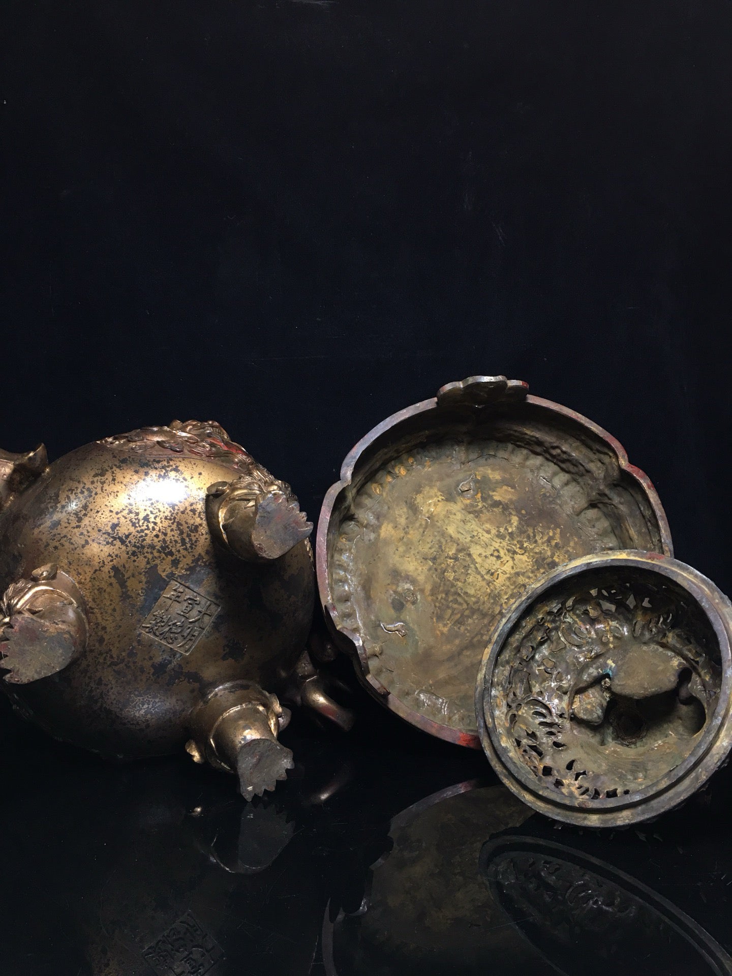 Chinese antique pure copper  Lion Head Elephant Ear Incense Burner