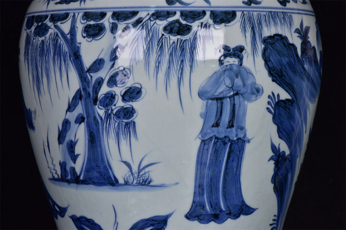 Chinese antique blue and white figure story patterned plum vase