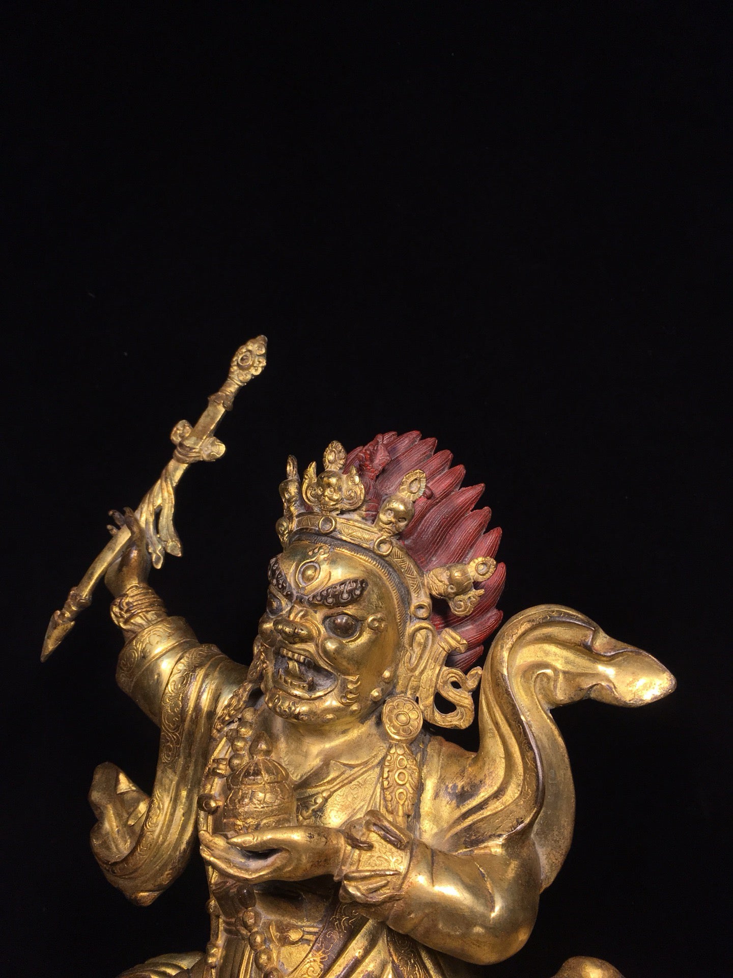 Chinese antique bronze gilded black sky Buddha statue