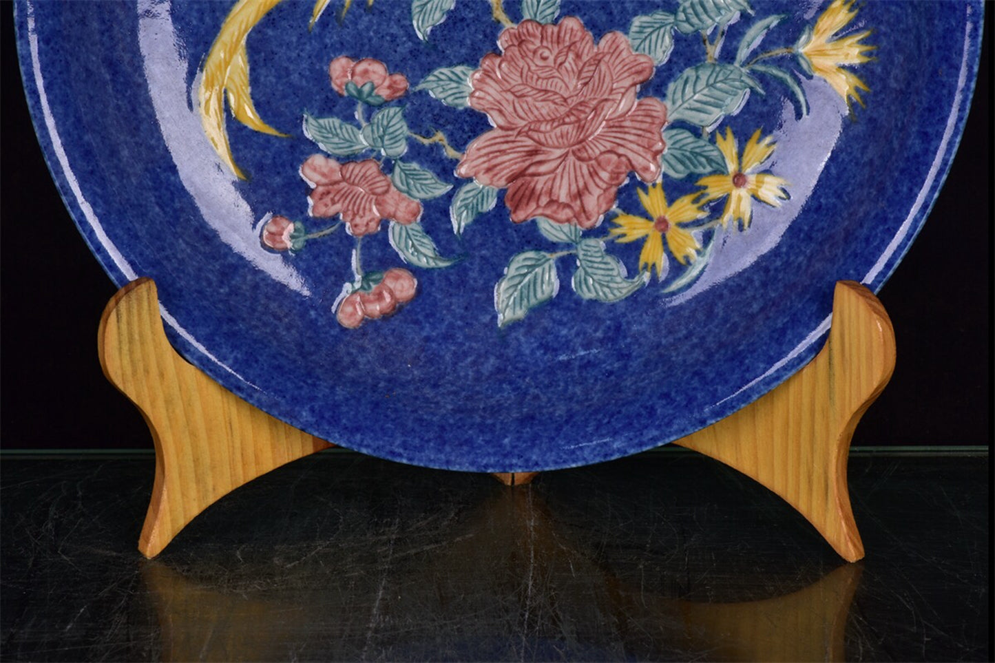 Chinese antique snowflake blue flower bird pattern plate