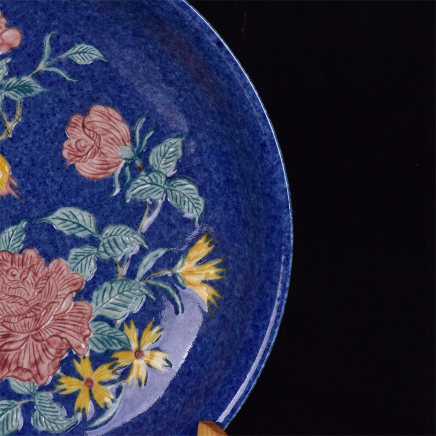 Chinese antique snowflake blue flower bird pattern plate