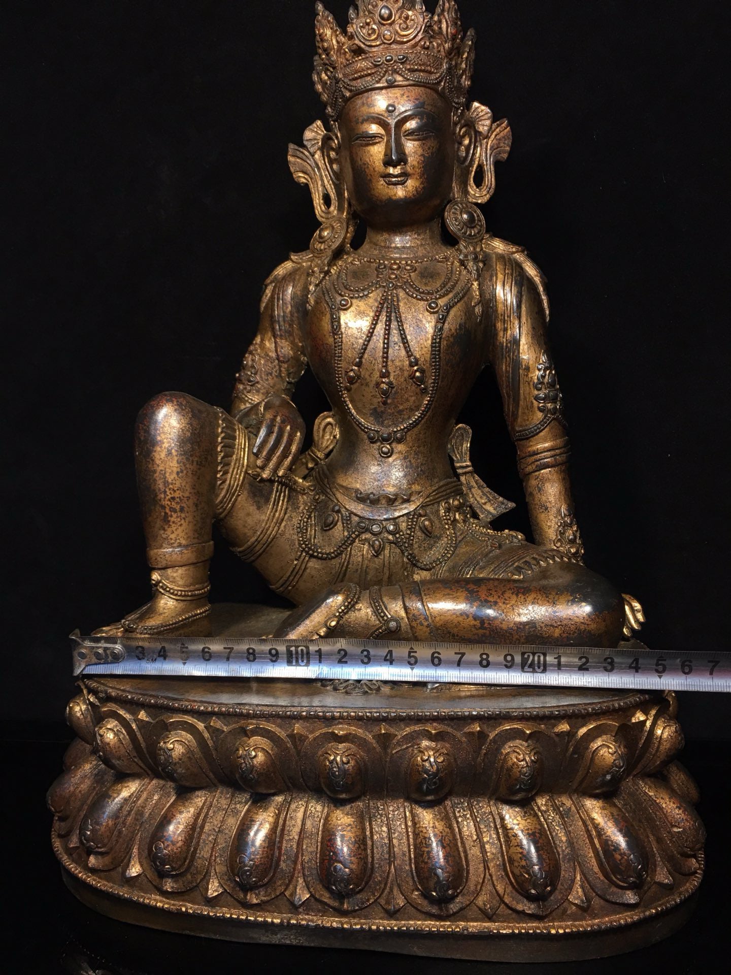 Chinese antique pure copper statue of Avalokitesvara Bodhisattva
