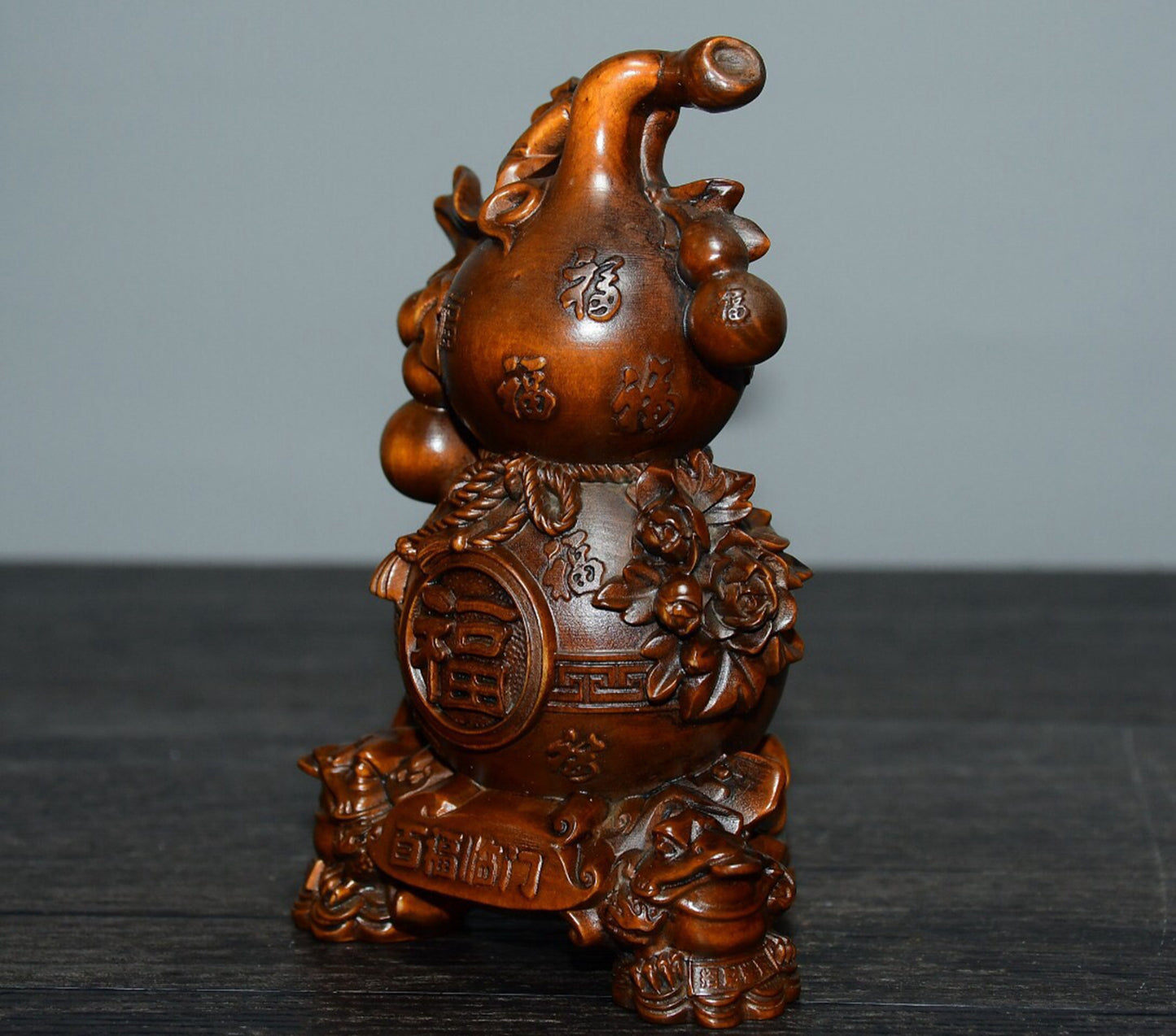 Chinese antique boxwood Baifu Linmen gourd ornament