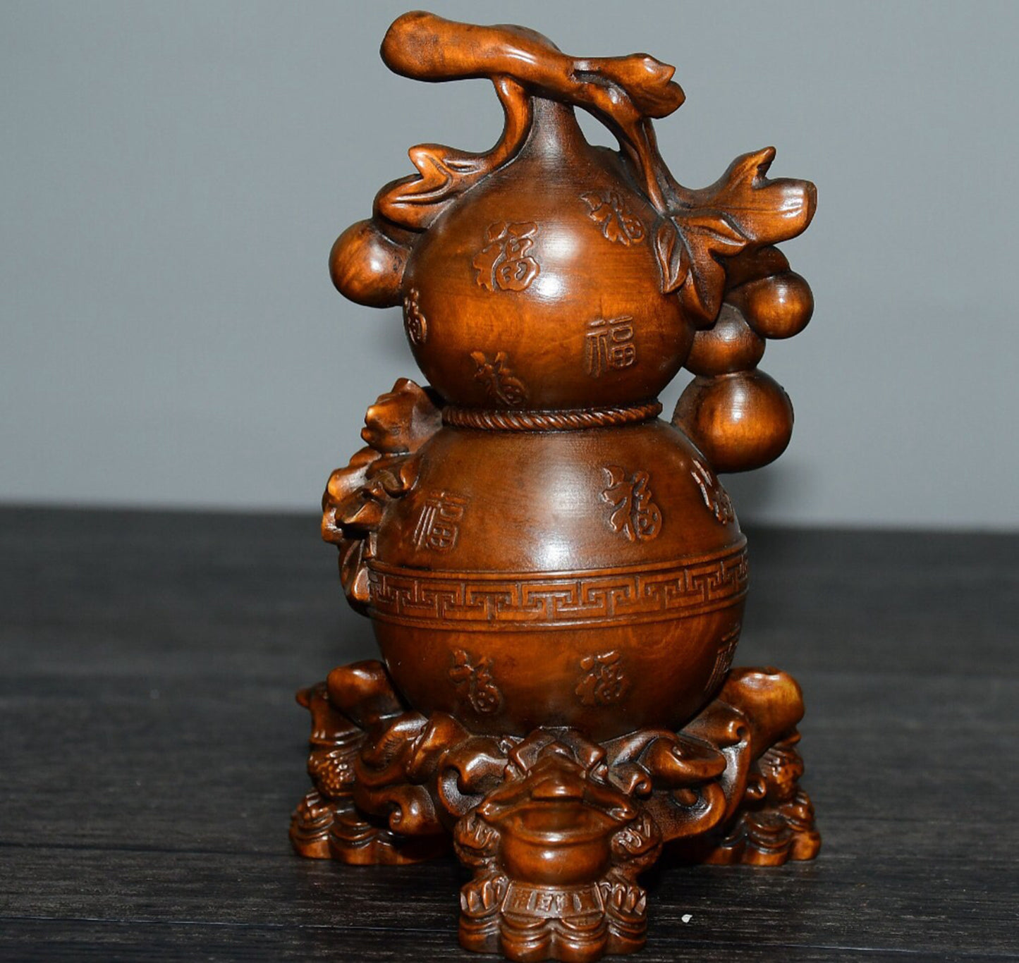 Chinese antique boxwood Baifu Linmen gourd ornament