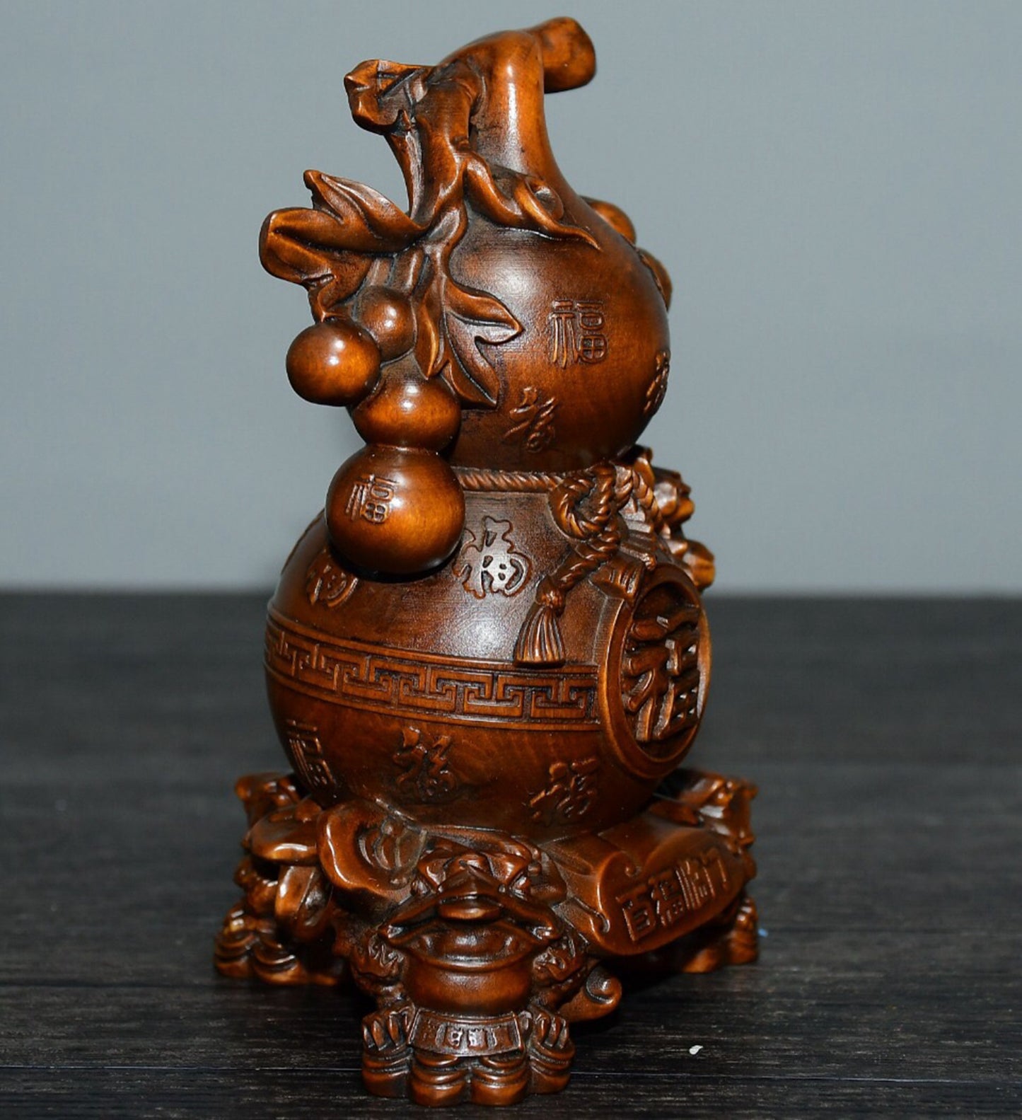 Chinese antique boxwood Baifu Linmen gourd ornament