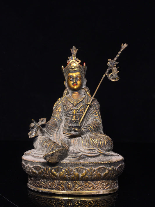 Master of Chinese Antique Face Painting and Imitation of Old Lotus Peanuts