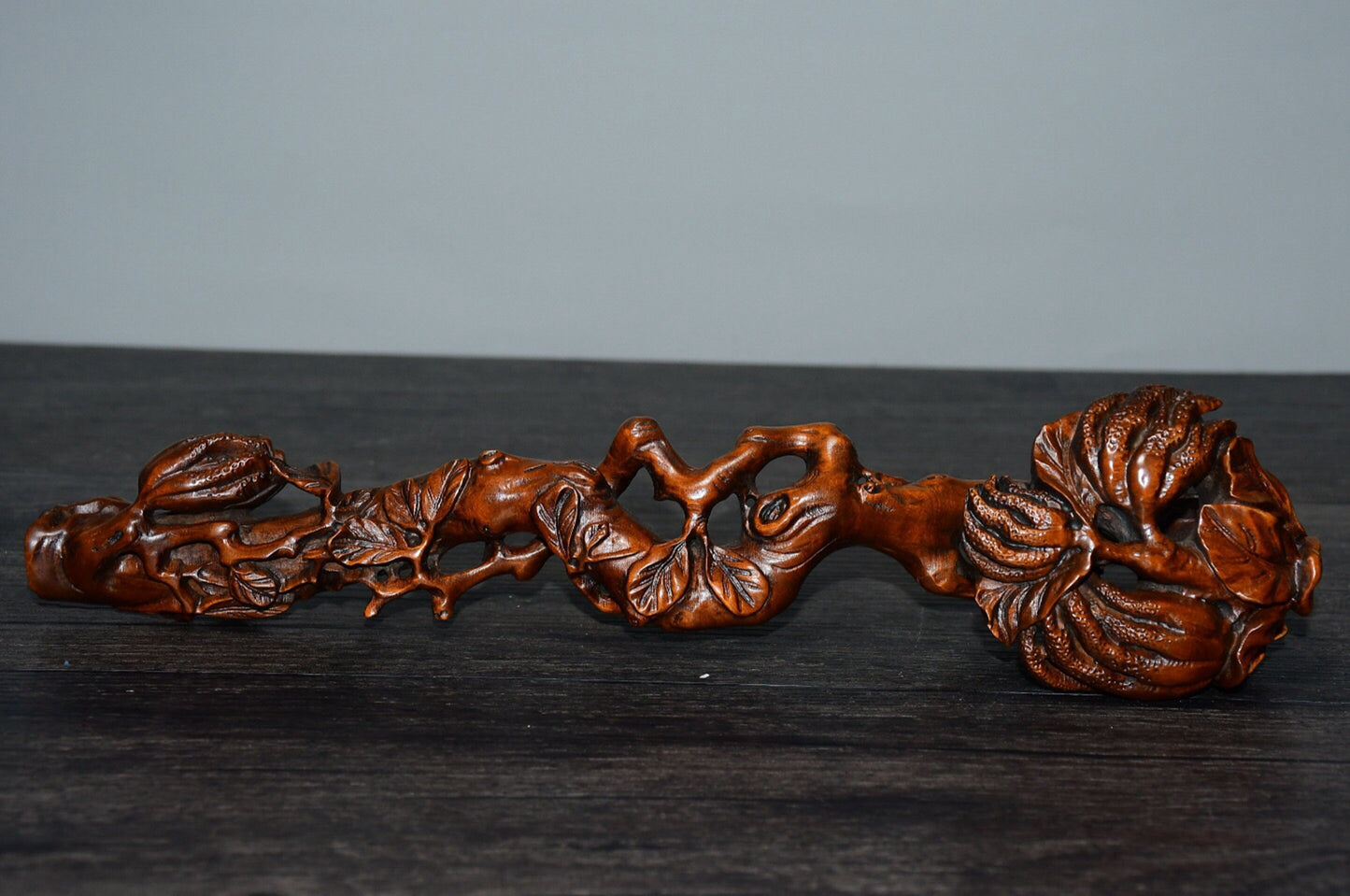 Chinese antique boxwood Buddha's hand ornament