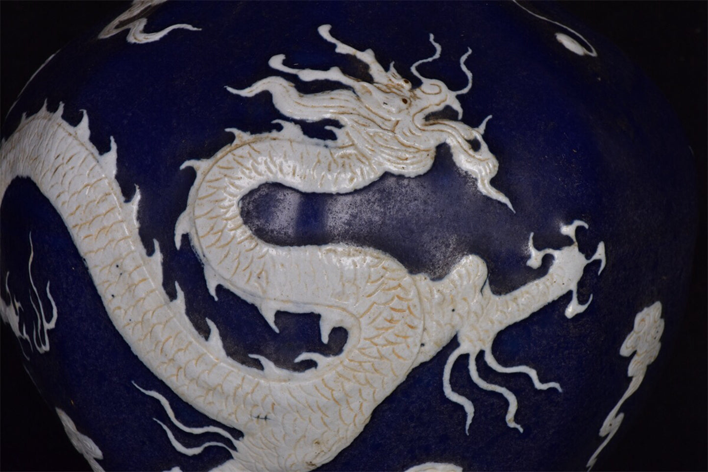 Chinese antique blue and white dragon phoenix auspicious pattern octagonal celestial ball bottle