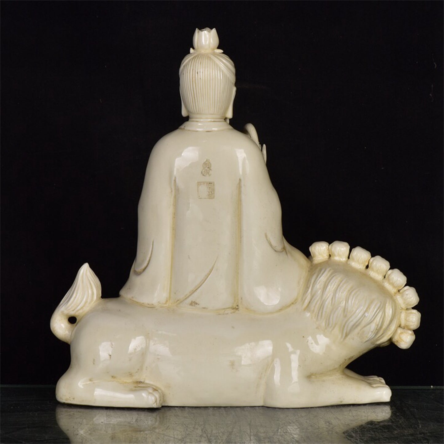 Chinese antique white porcelain Taiyi human sculpture