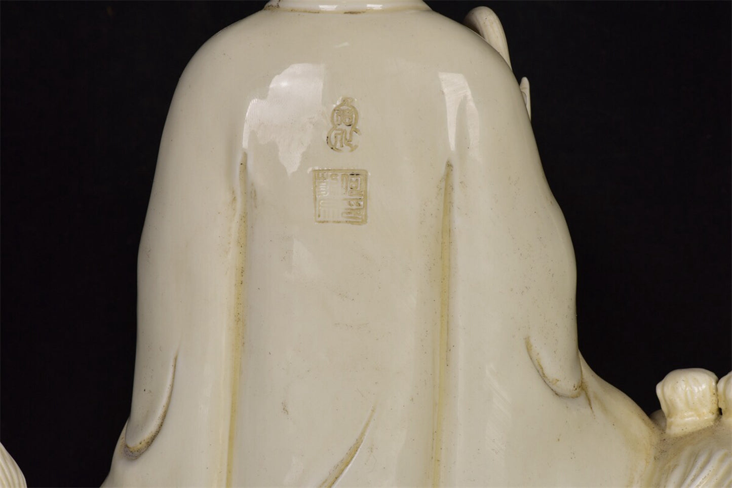 Chinese antique white porcelain Taiyi human sculpture