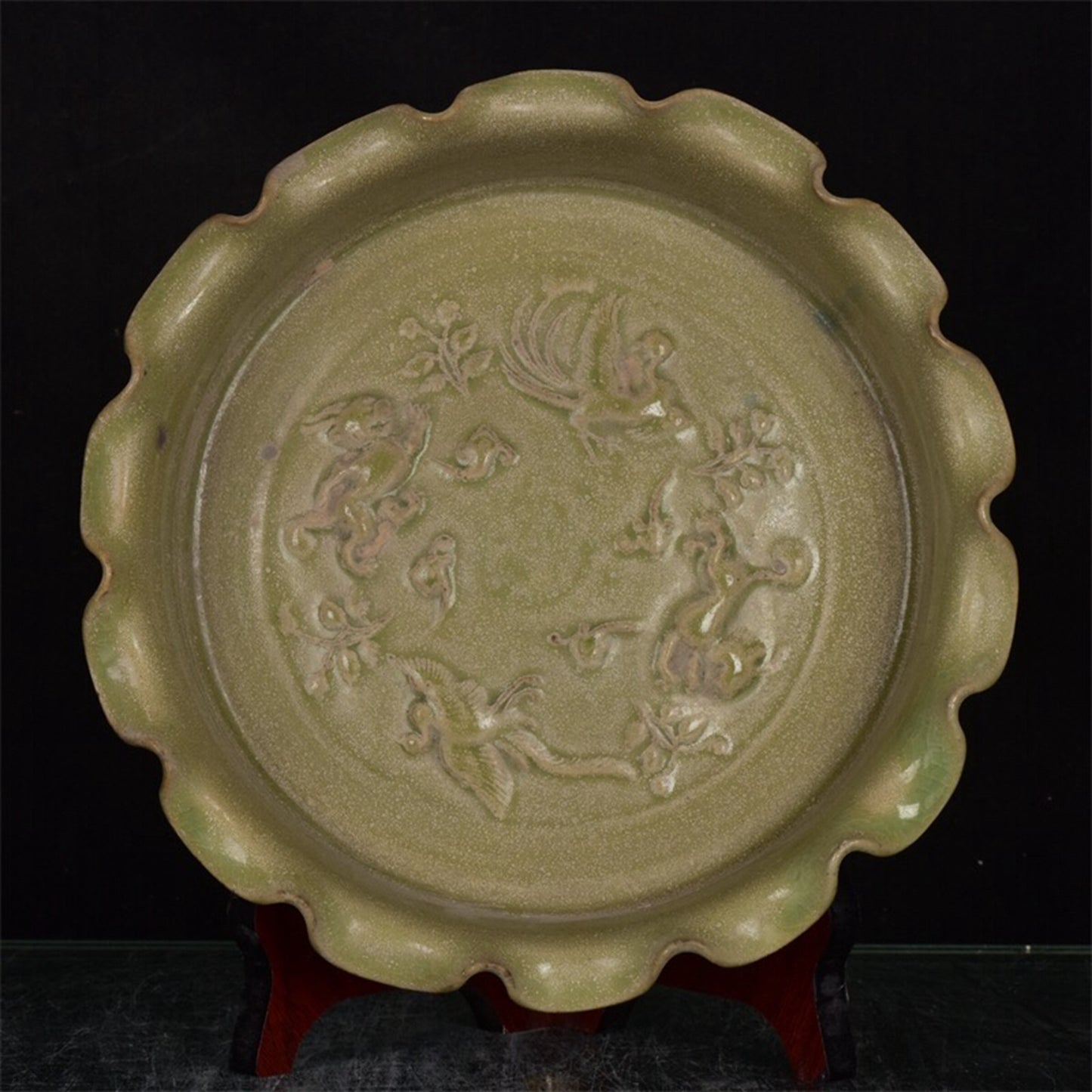 Chinese antique Ru porcelain relief flower mouth three foot wash