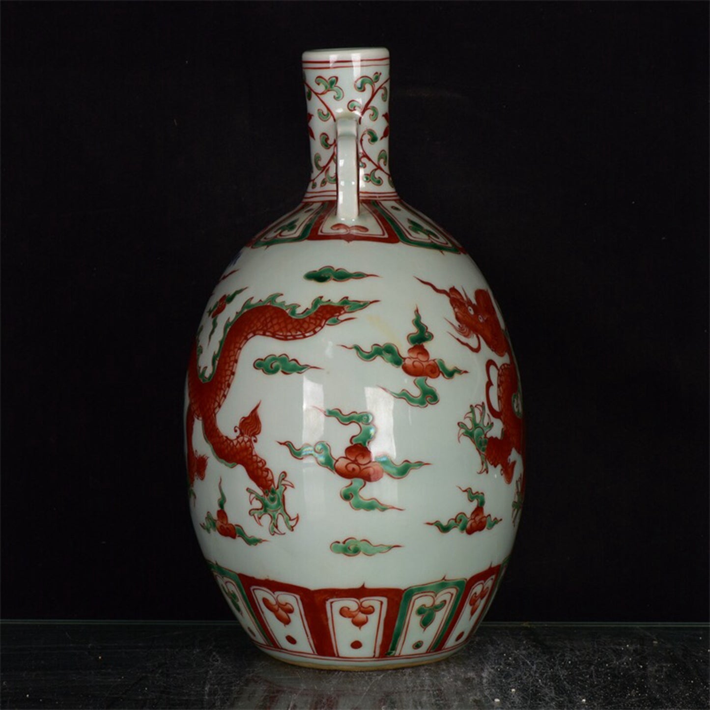 Chinese antique red and green dragon patterned double ear moon hugging bottle