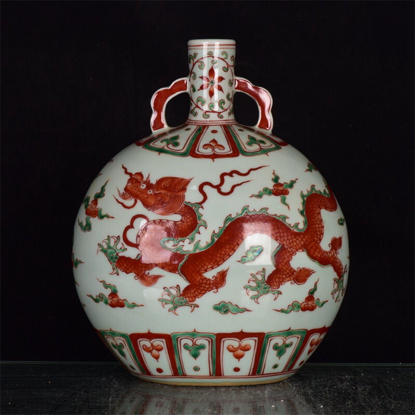 Chinese antique red and green dragon patterned double ear moon hugging bottle