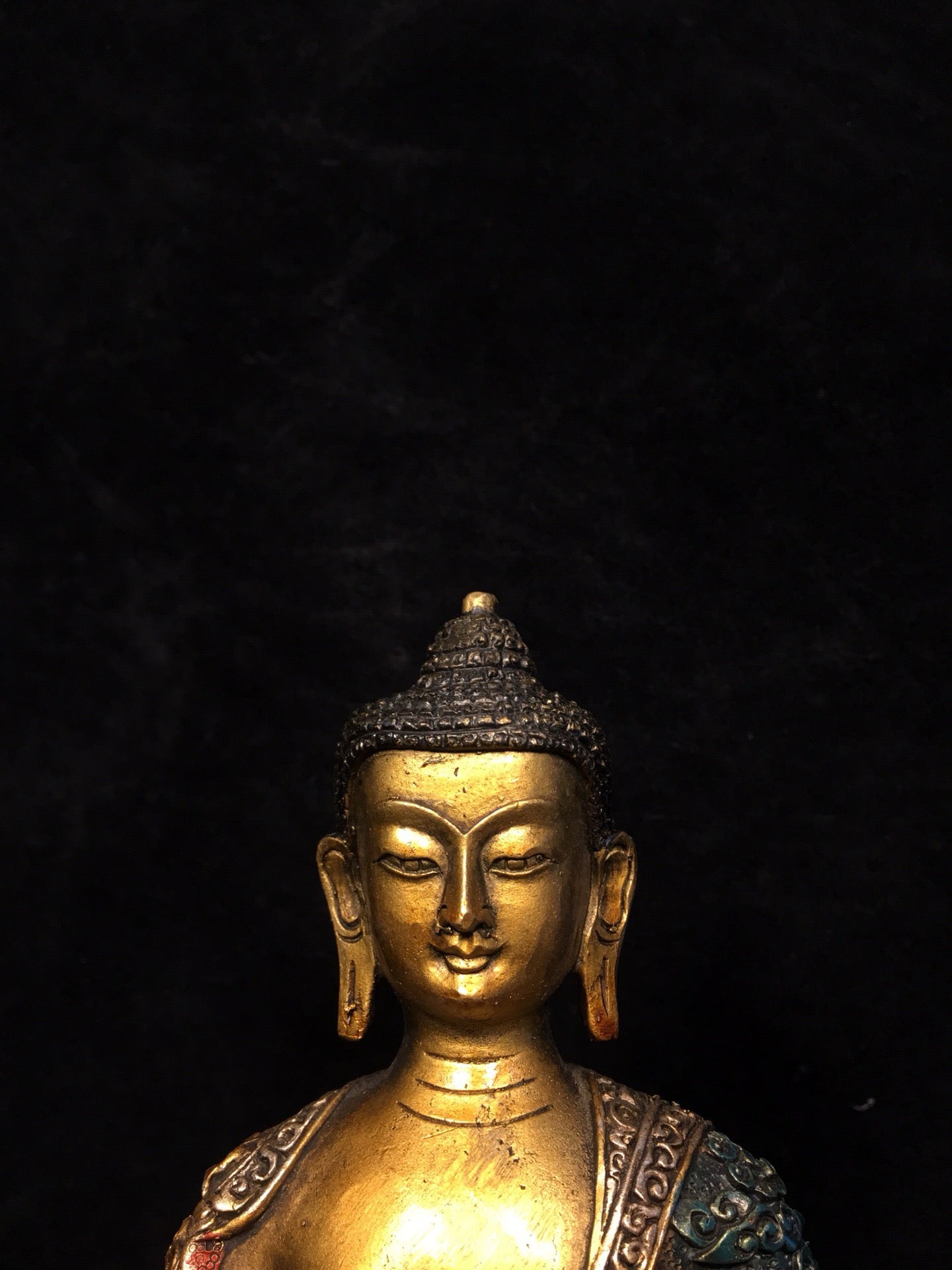 Chinese antique pure copper statue of Shakyamuni Buddha