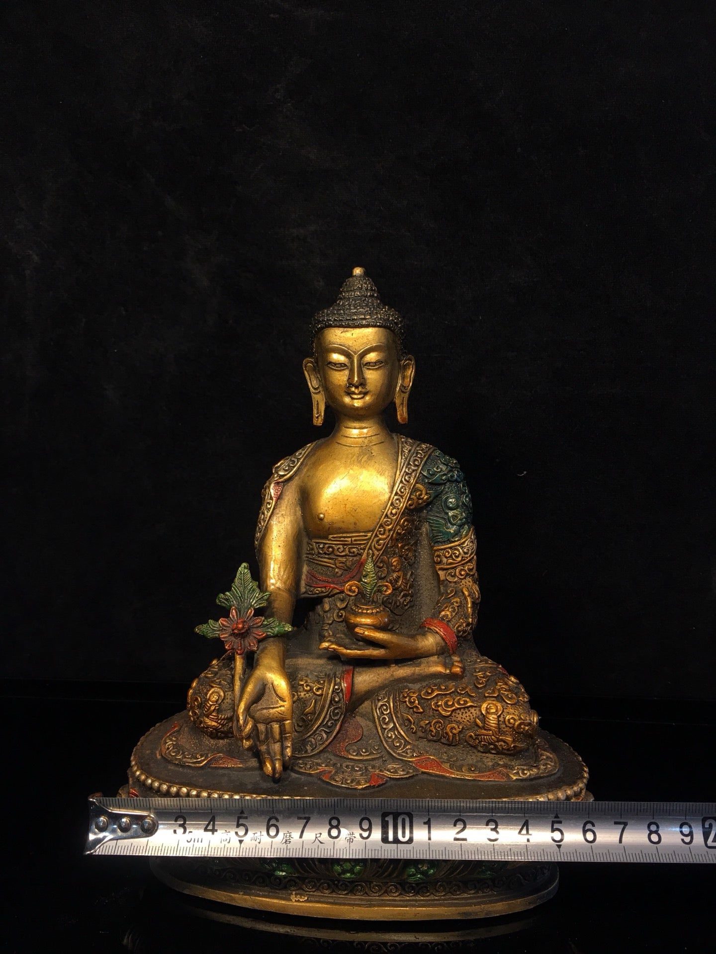 Chinese antique pure copper statue of Shakyamuni Buddha
