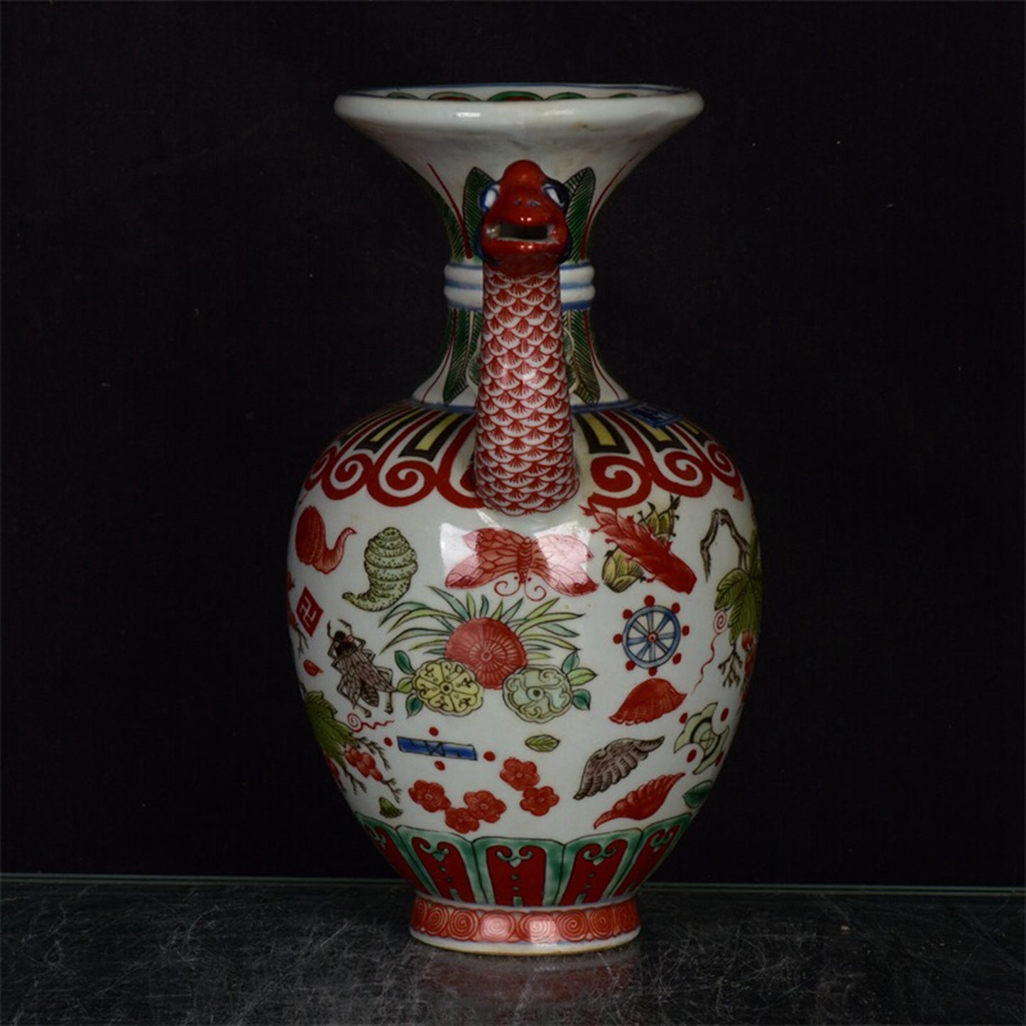 Chinese antique red and green colored phoenix head teapot