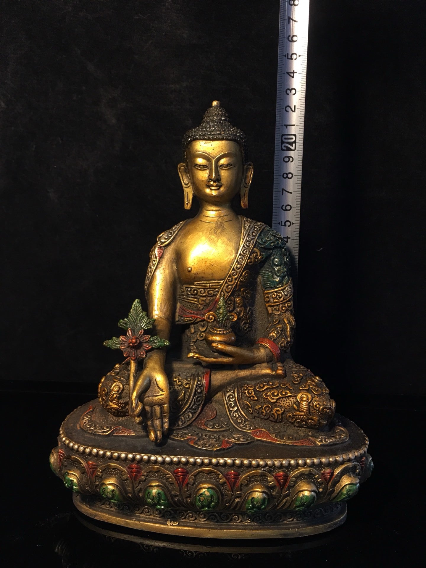 Chinese antique pure copper statue of Shakyamuni Buddha