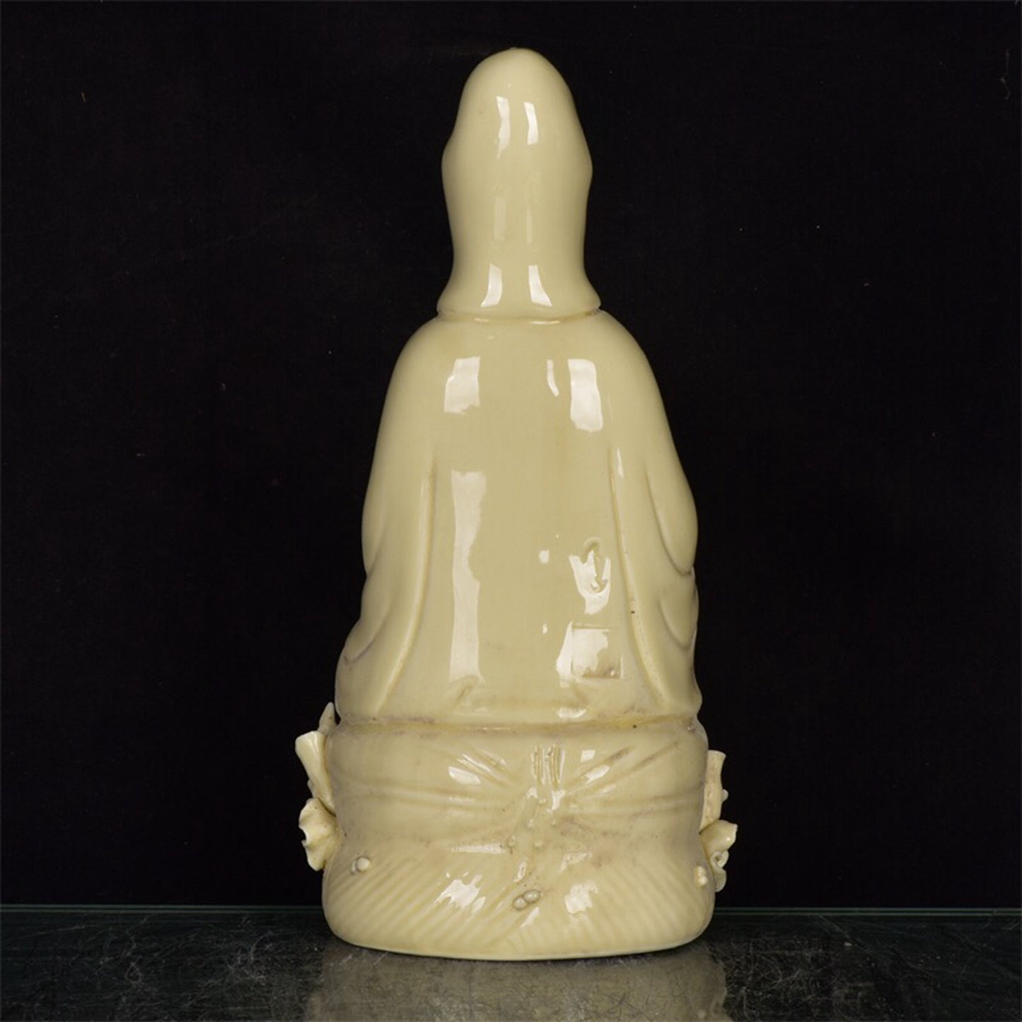 Chinese antique white porcelain sitting lotus Guanyin