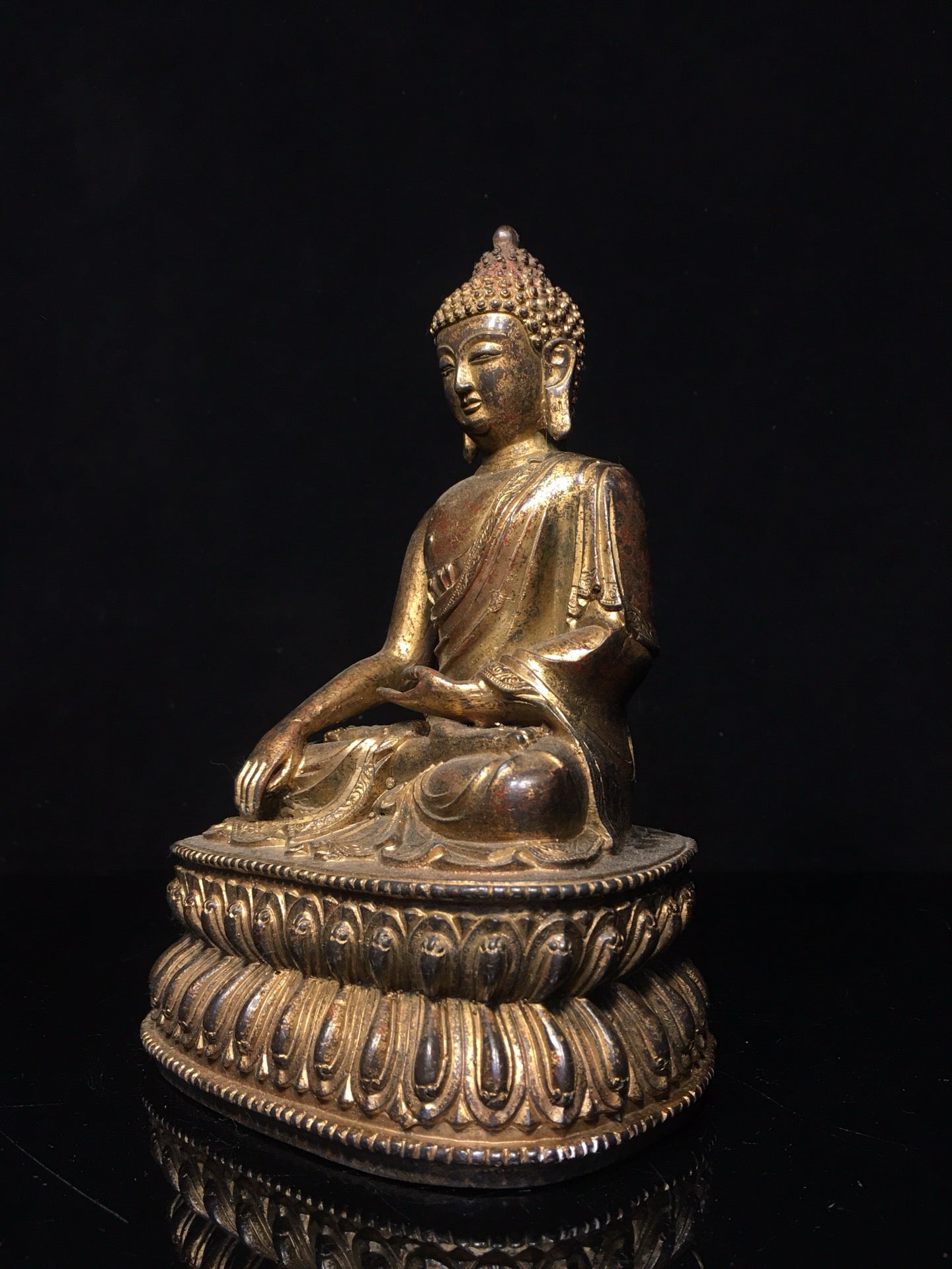 Chinese antique pure copper statue of Shakyamuni Buddha
