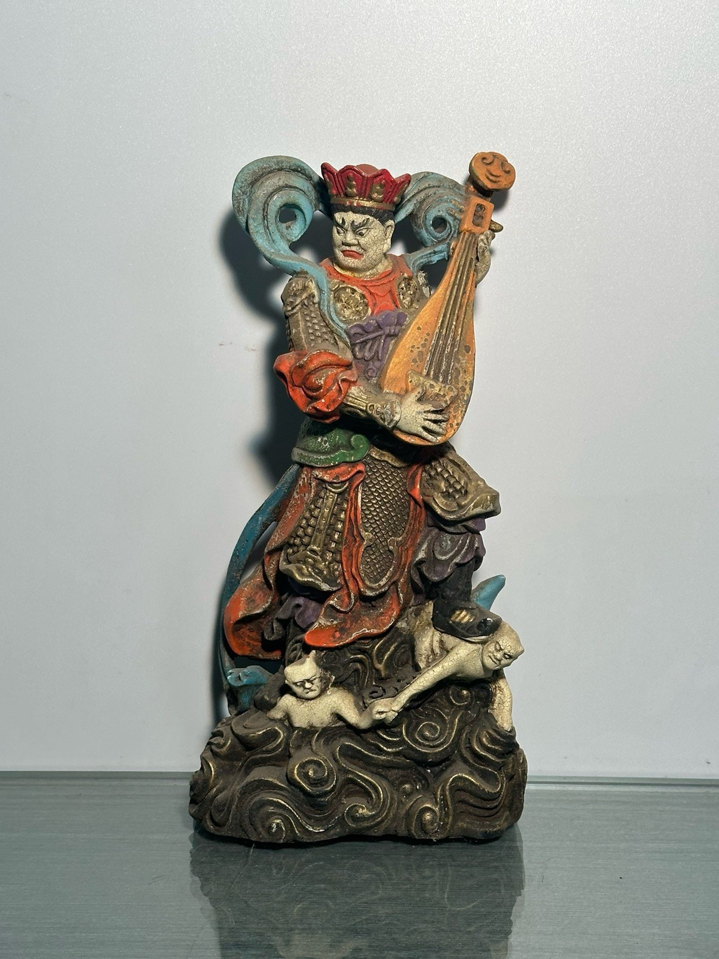 Chinese antique boxwood carving with exquisite craftsmanship to carve character statues