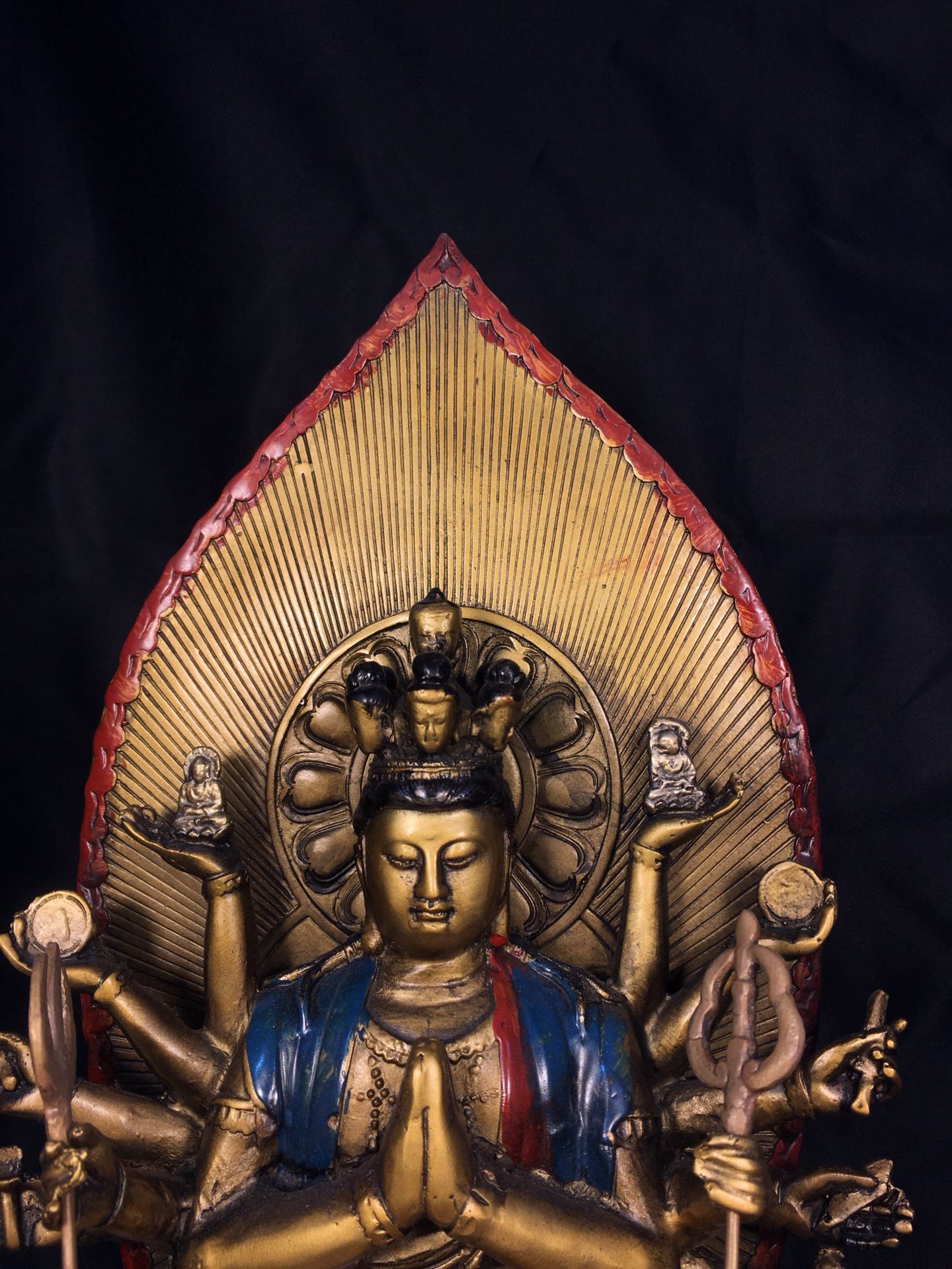Chinese antique pure copper statue of Thousand Handed Guanyin Bodhisattva