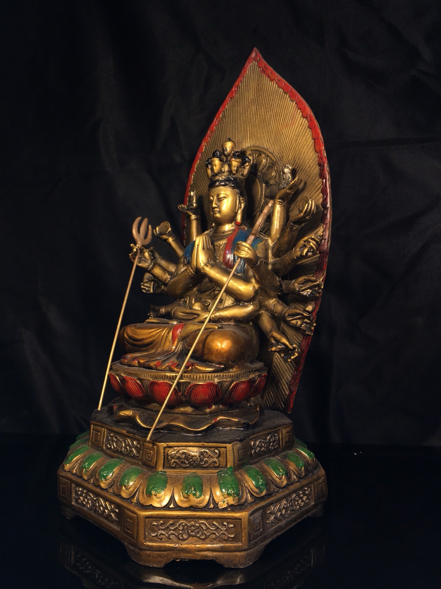 Chinese antique pure copper statue of Thousand Handed Guanyin Bodhisattva