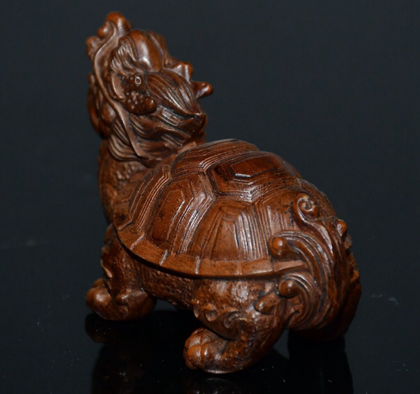 Chinese antique small leaf boxwood dragon turtle ornament