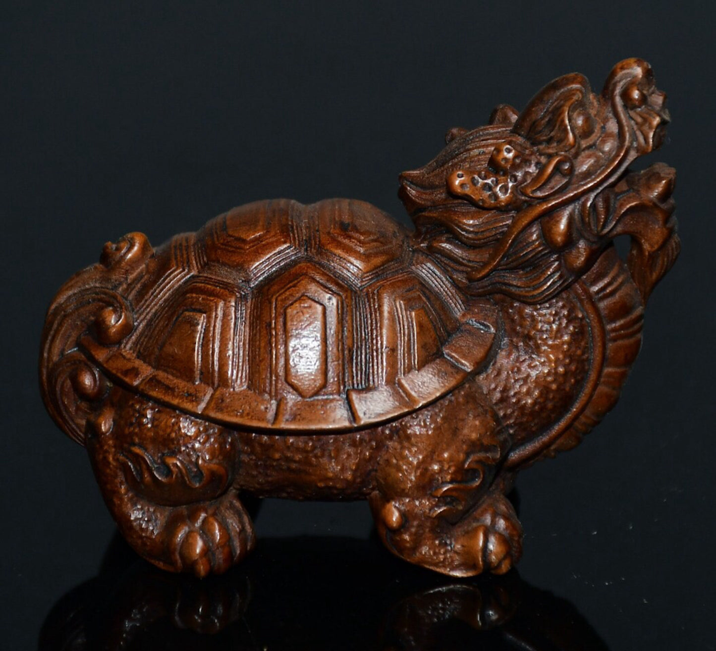 Chinese antique small leaf boxwood dragon turtle ornament
