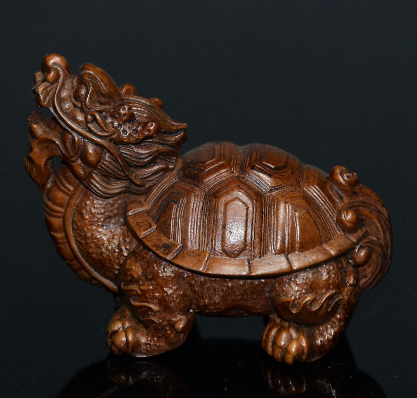 Chinese antique small leaf boxwood dragon turtle ornament