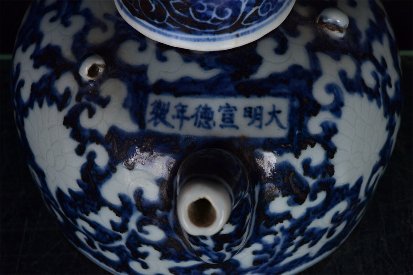 Chinese antique blue and white with white space, entwined flower pattern, three series bamboo teapot