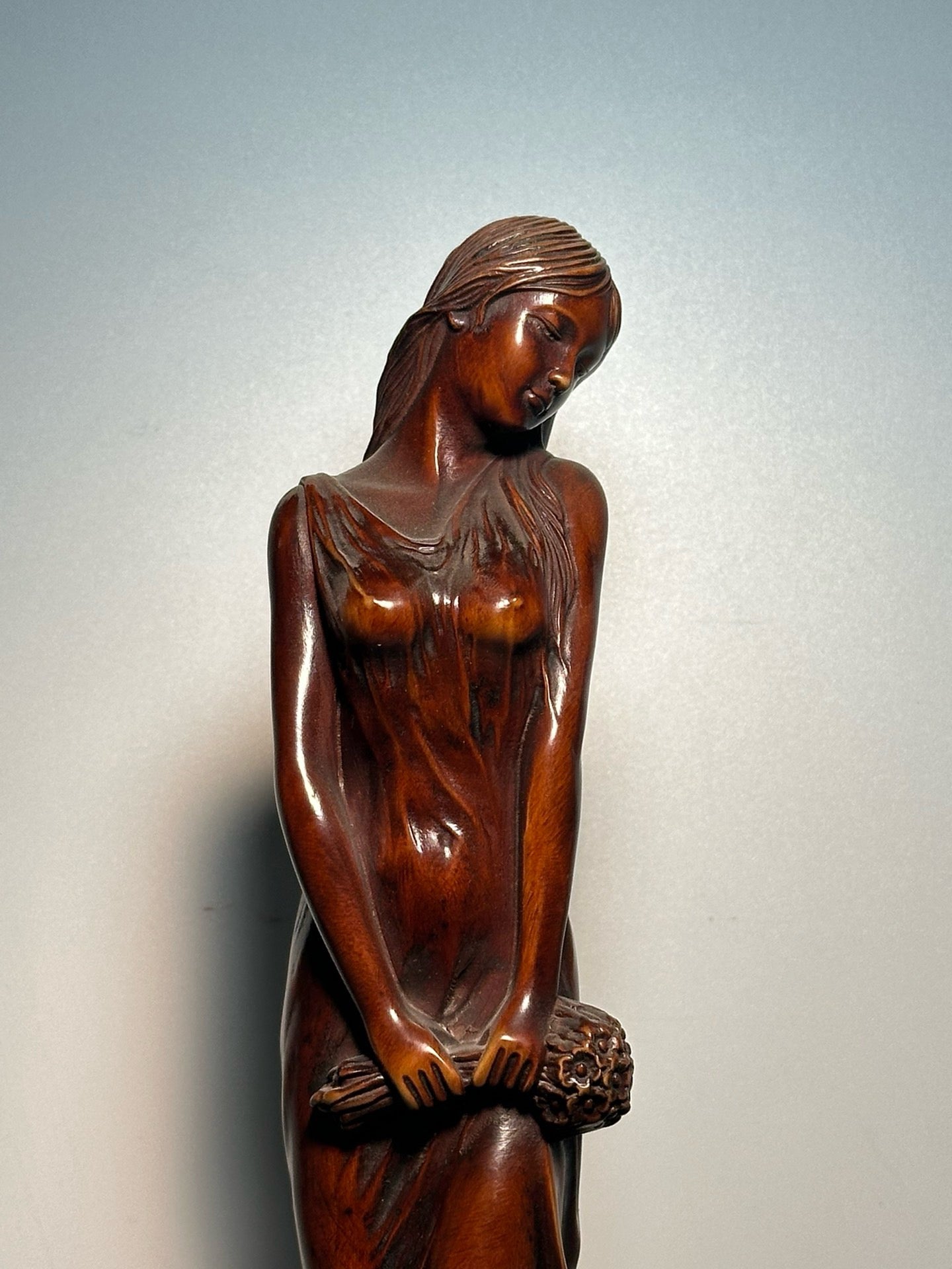 Chinese antique boxwood carving with exquisite craftsmanship to carve character statues